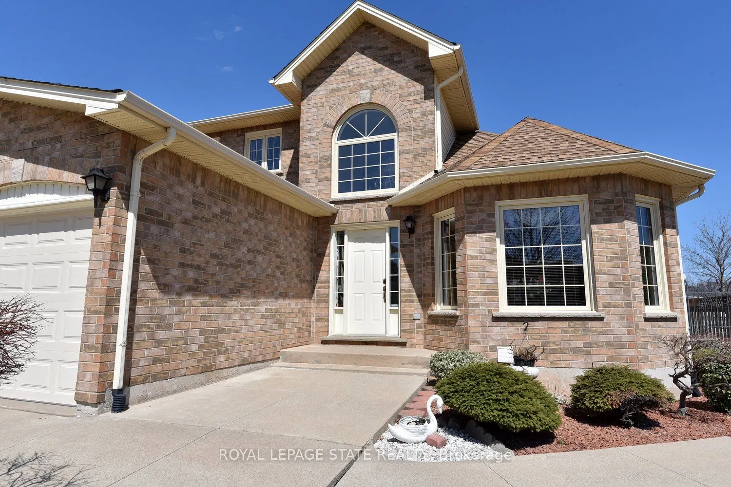 13 Chianti Crescent