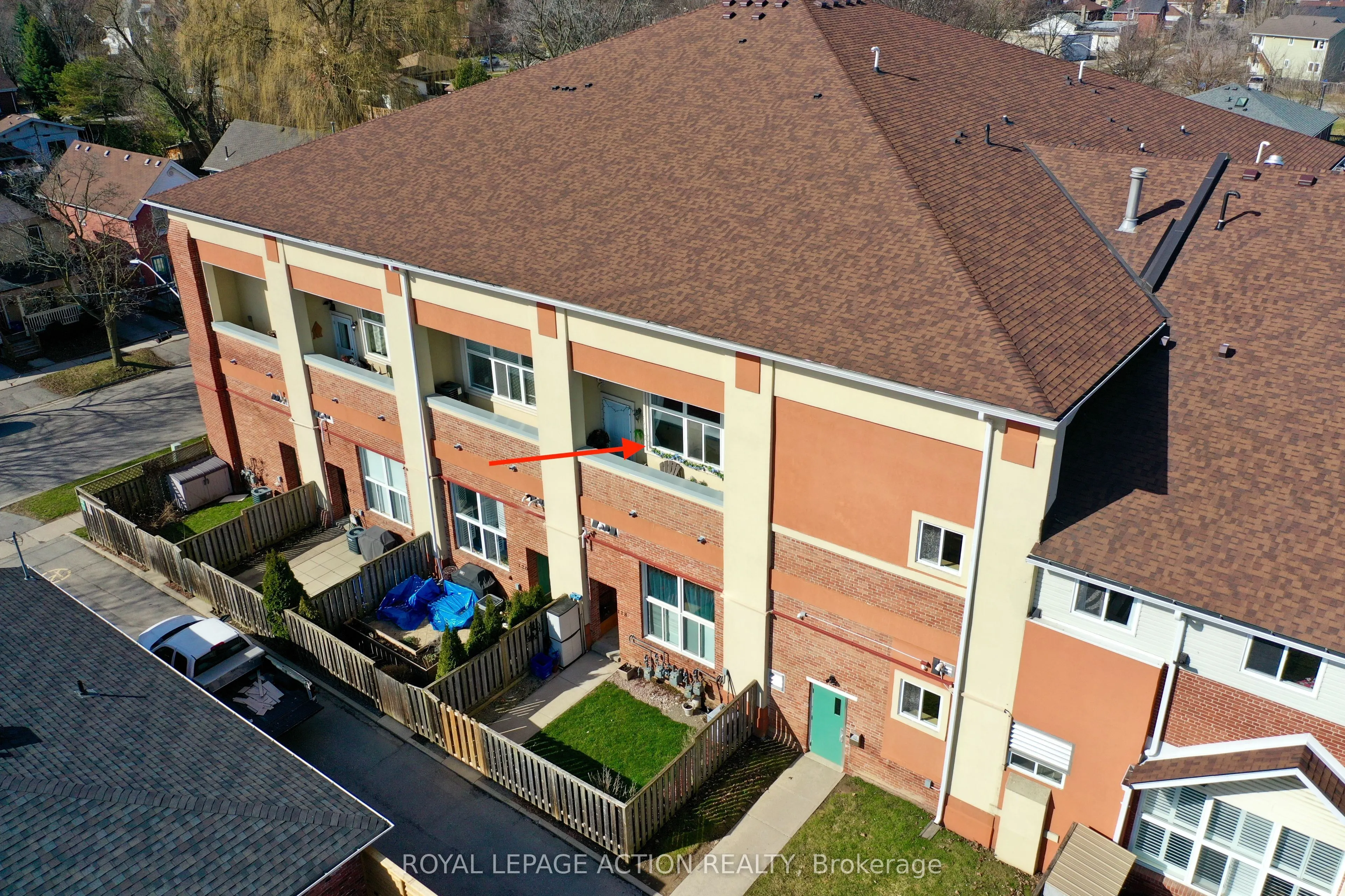 111 Grey Street #212