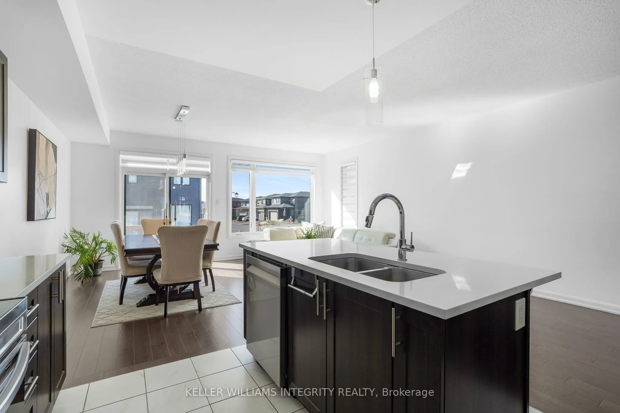 168 Turquoise Street