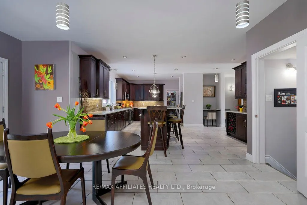 2284 Summerside Drive