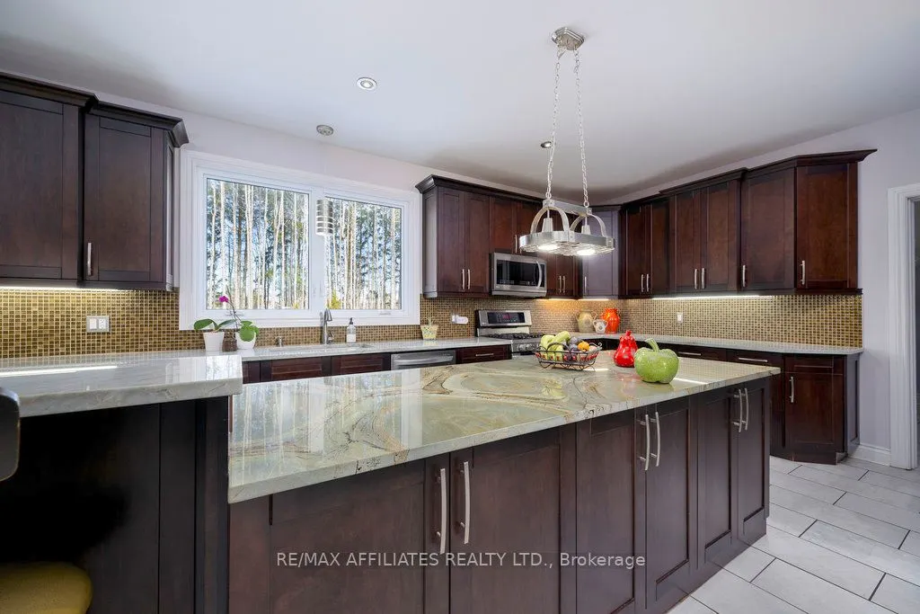 2284 Summerside Drive