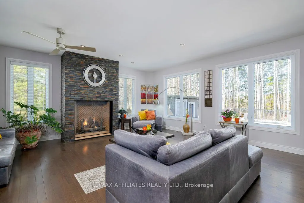 2284 Summerside Drive