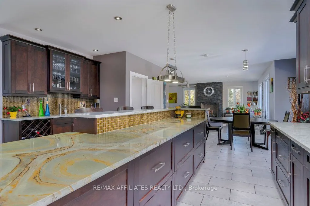 2284 Summerside Drive
