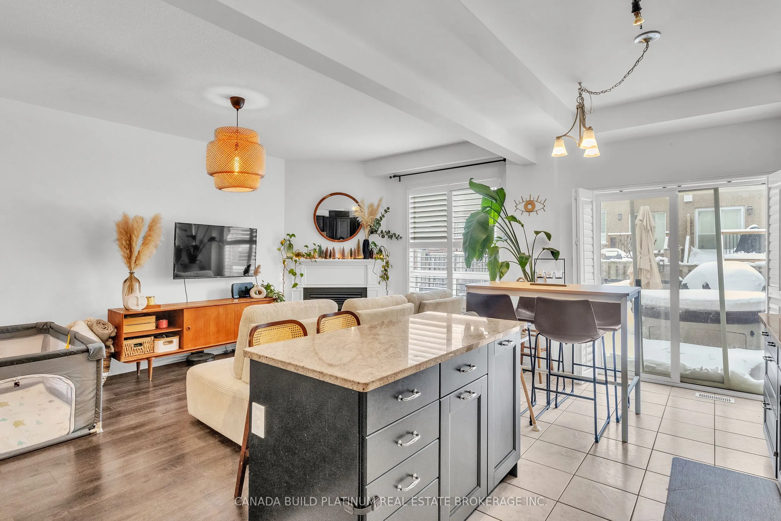 80 Palacebeach Trail