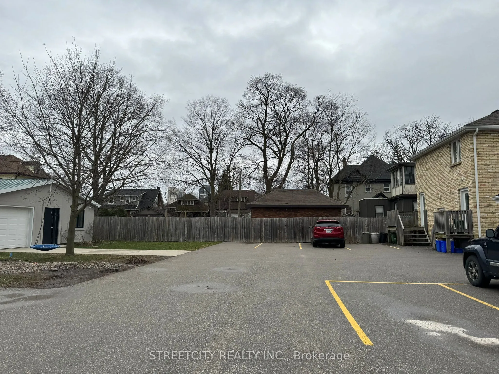 17 Evergreen Avenue, #Upper