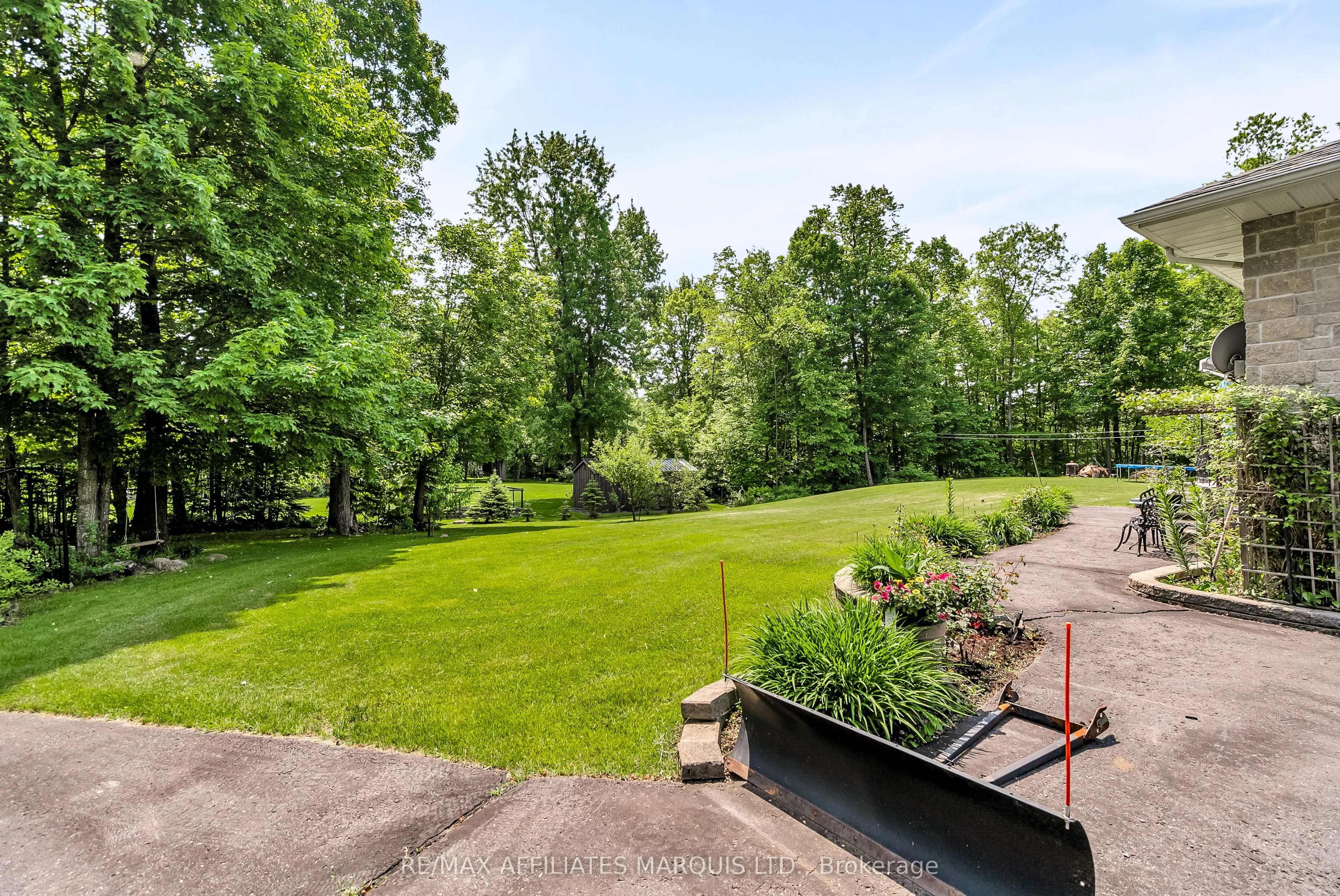 16935 Beaver Dam Drive