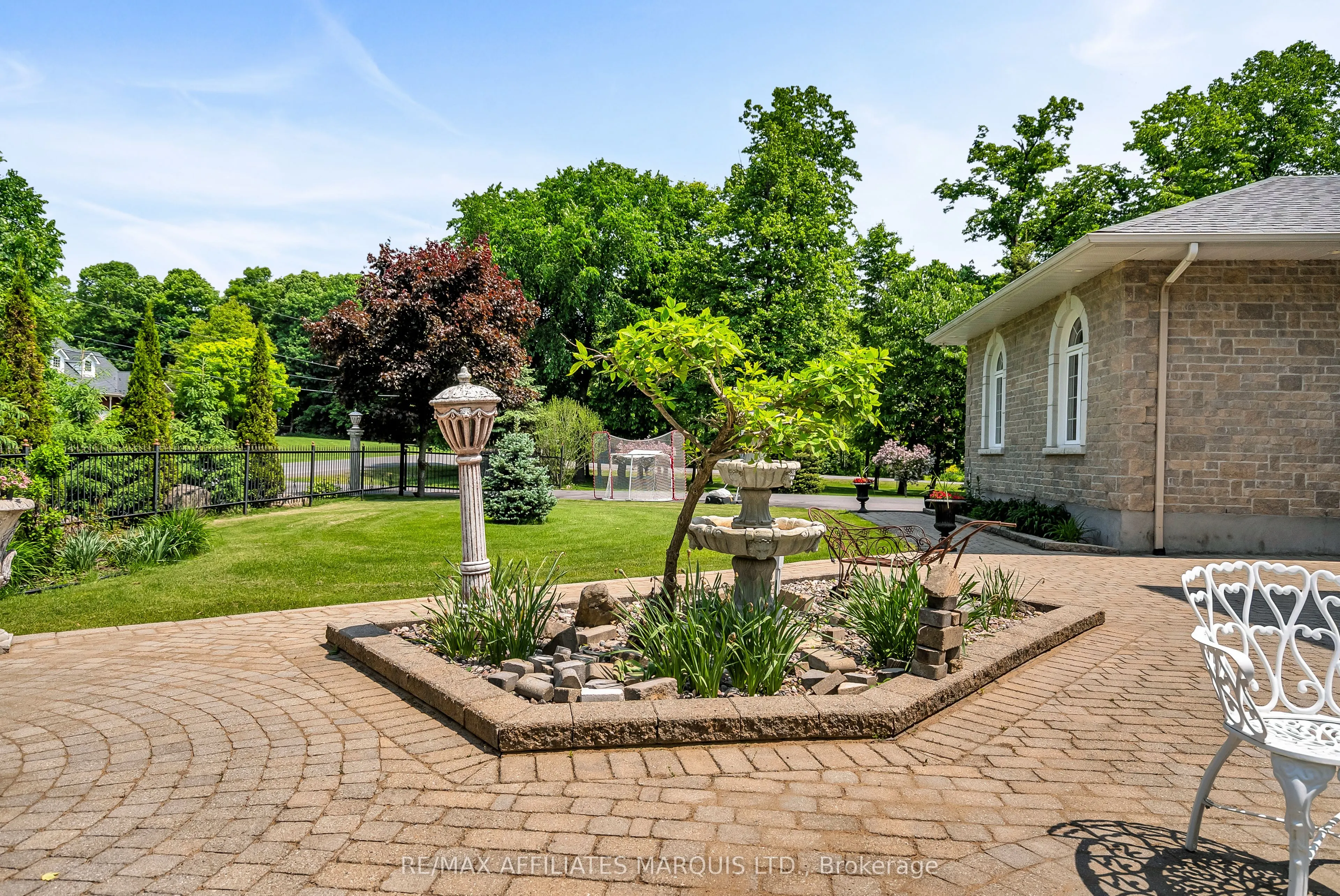 16935 Beaver Dam Drive