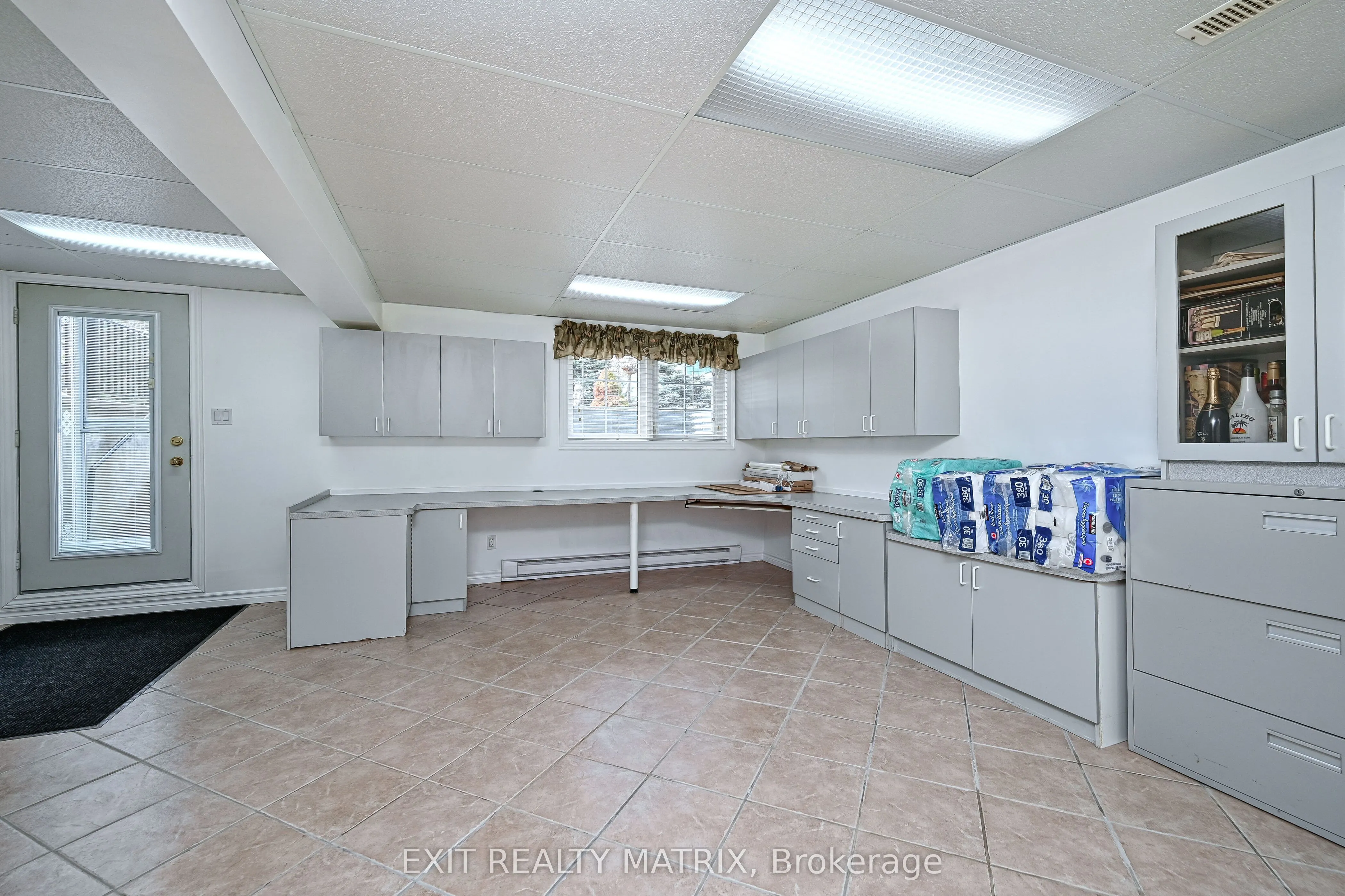 2573 Mitchell Street