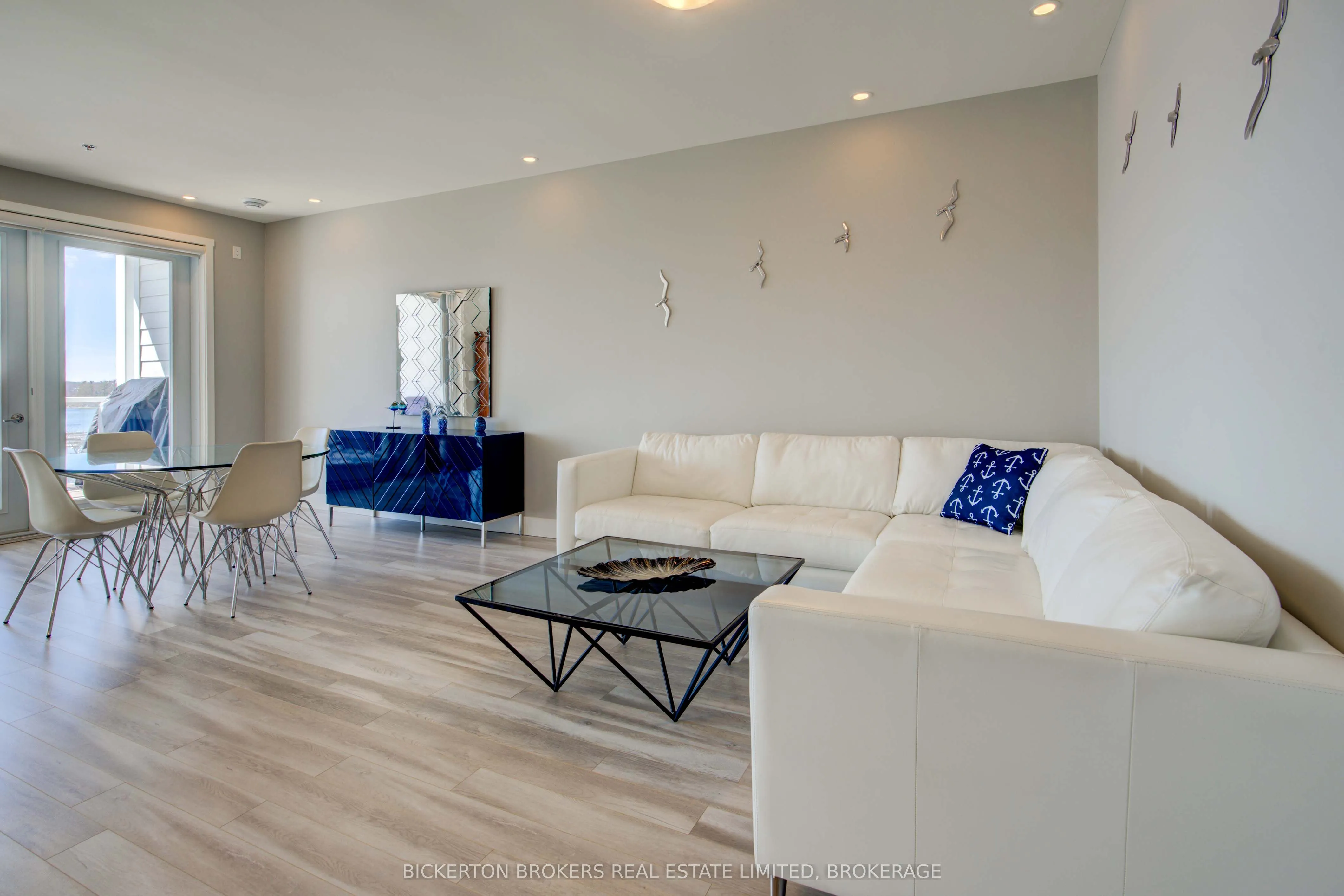 130 Water Street #403