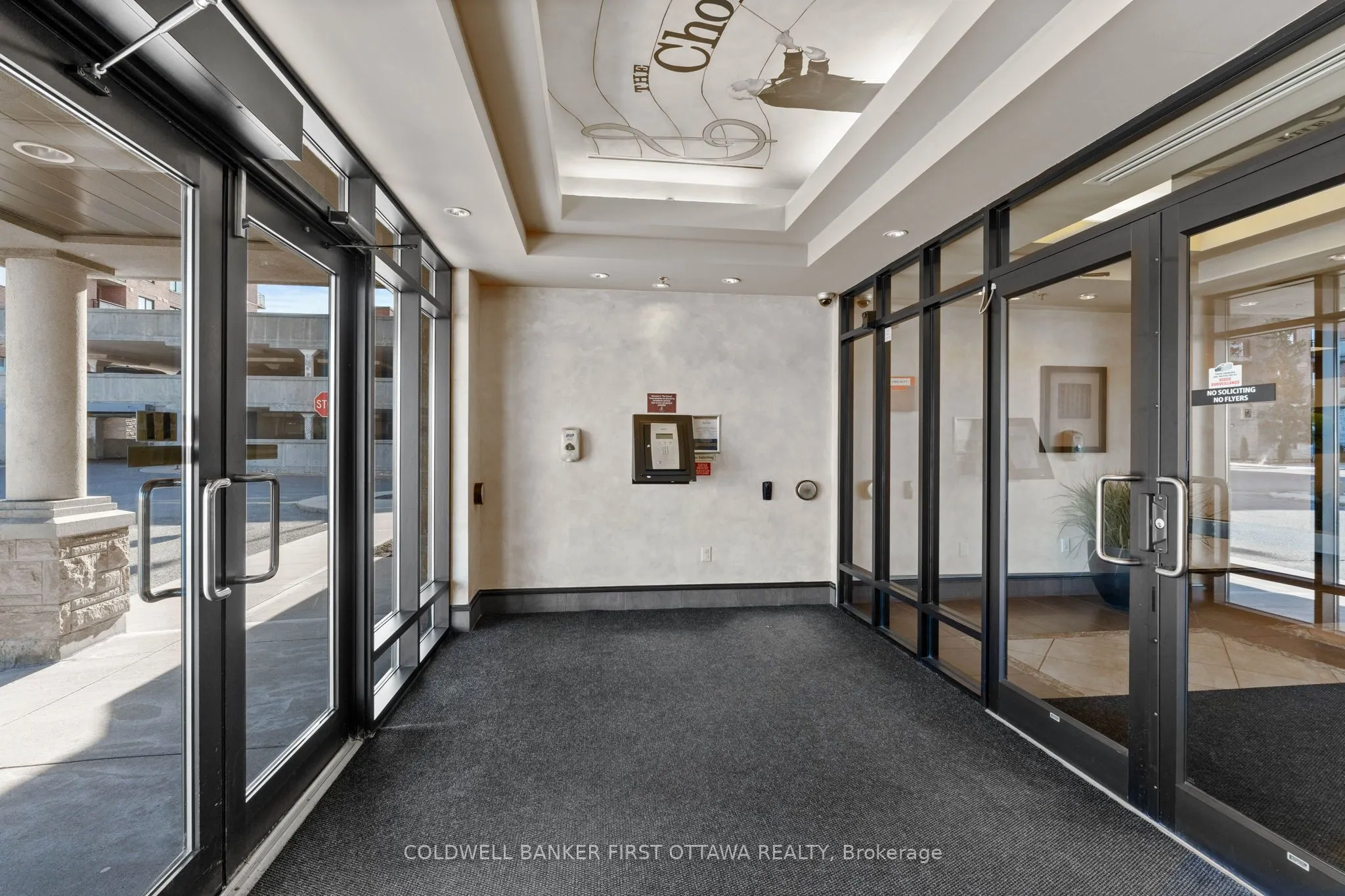 314 CENTRAL PARK Drive #912