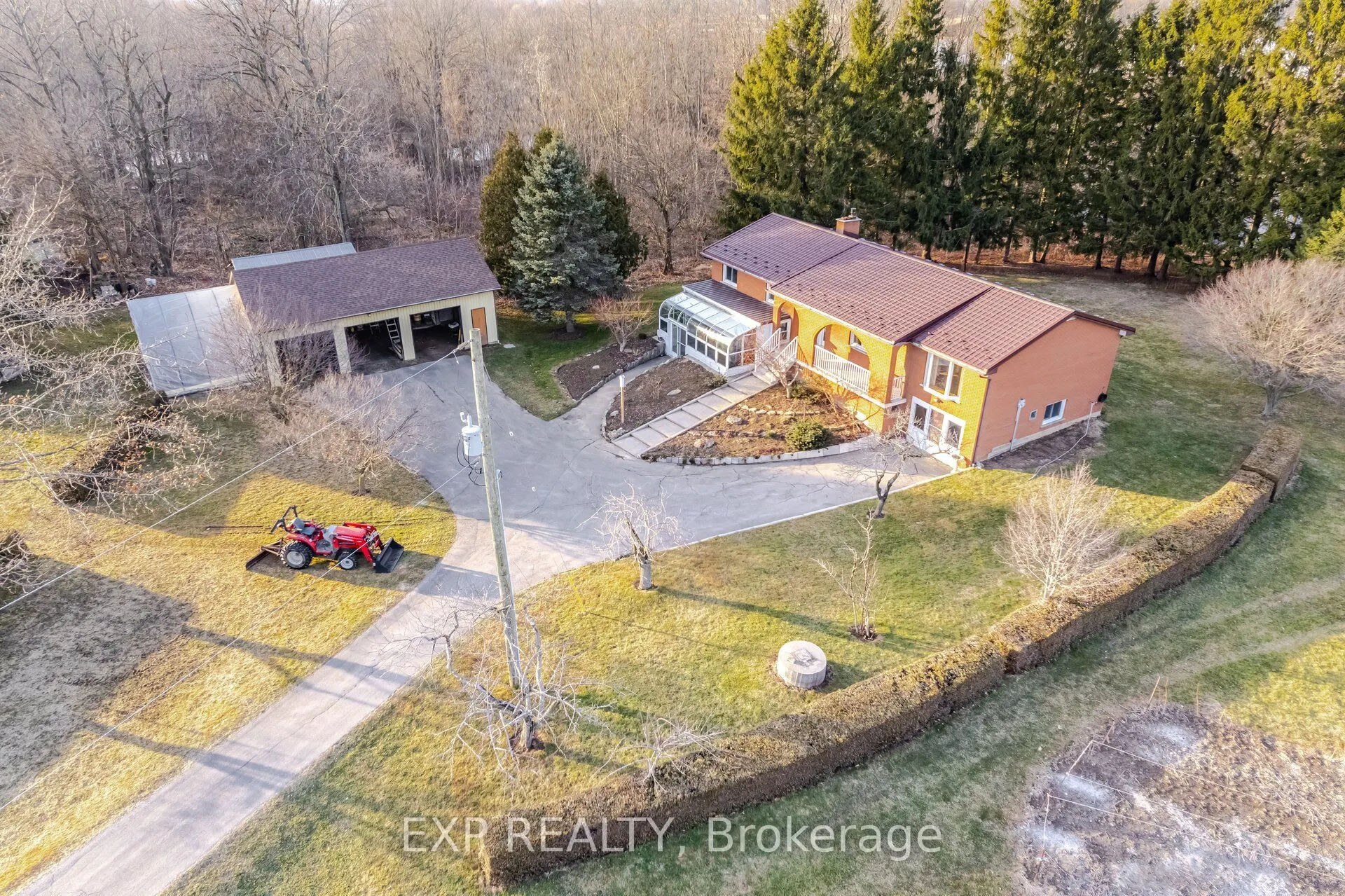 1243 Highway 5 West Highway