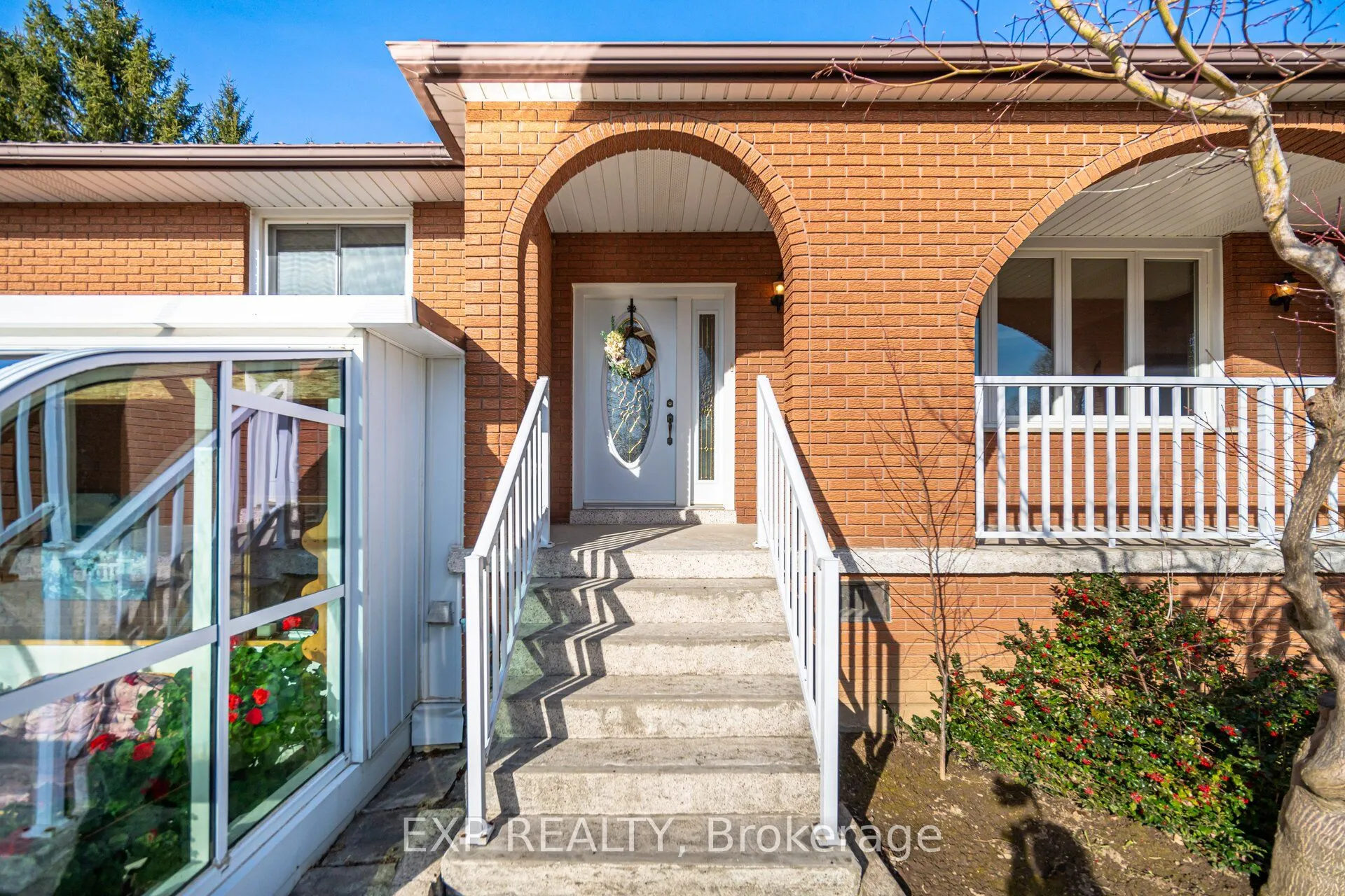1243 Highway 5 West Highway