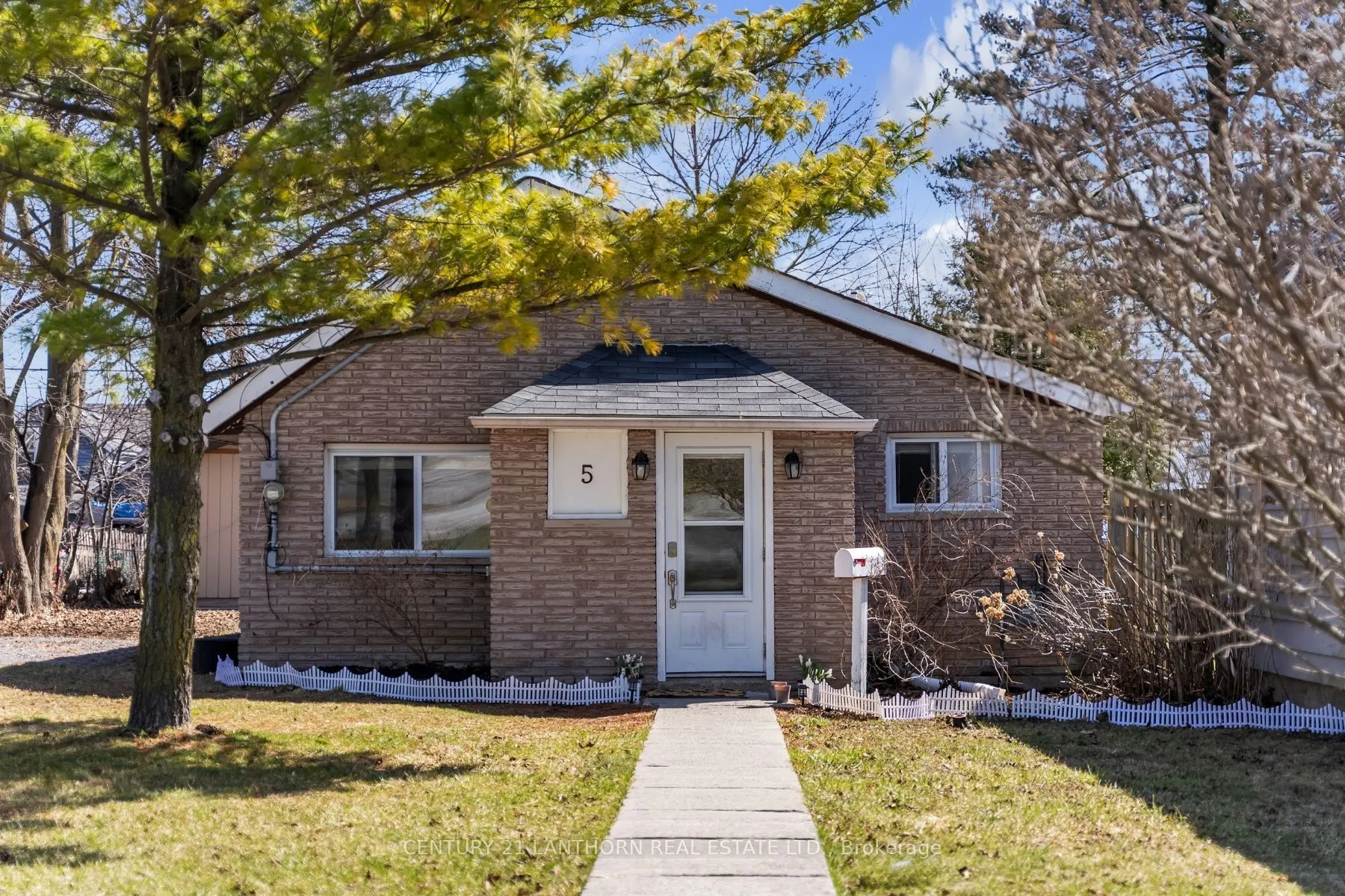 5 Baldwin Street