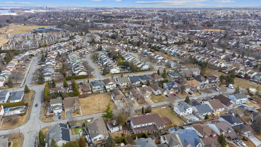 924 Beauchamp Avenue