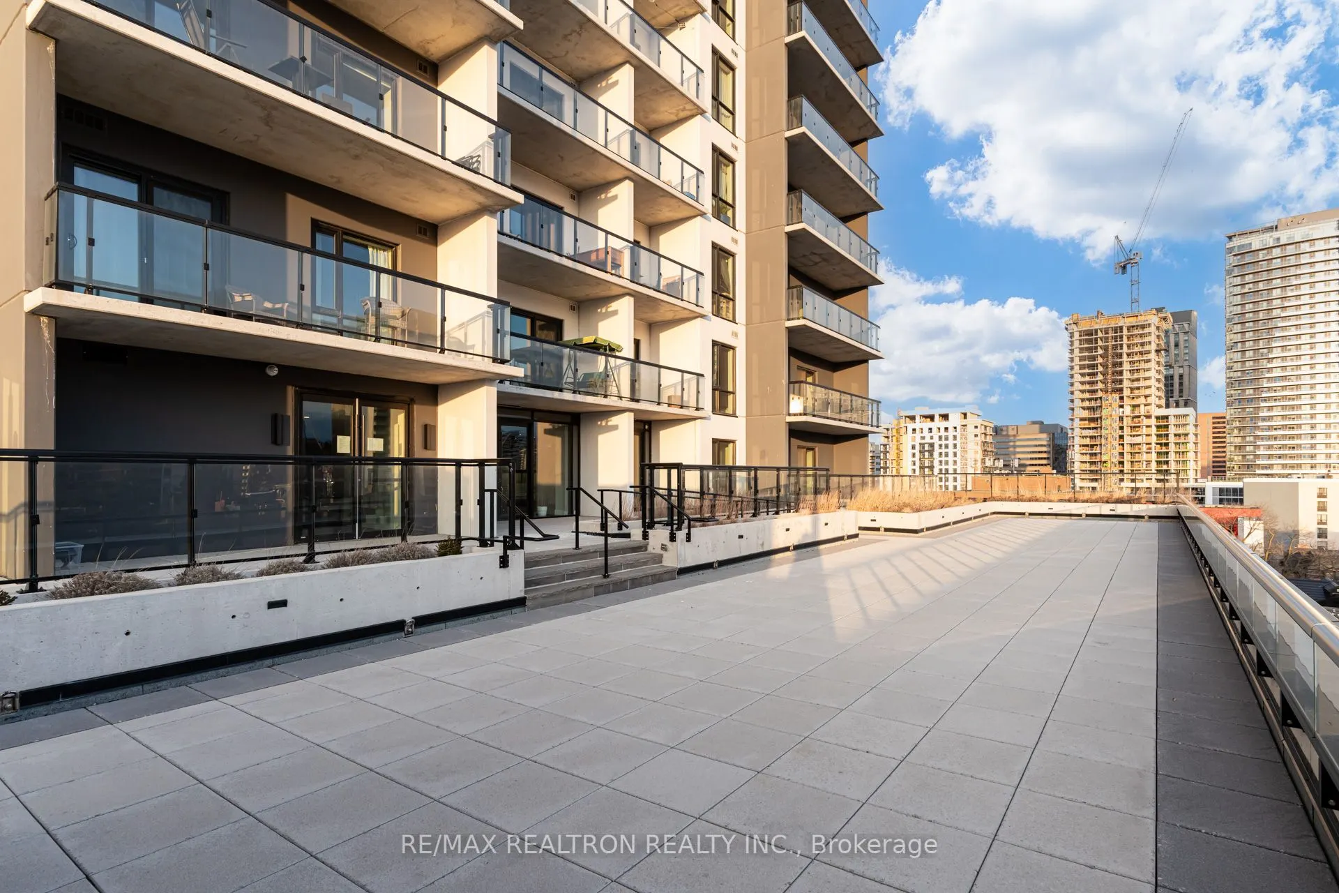 15 Queen Street S, #1701