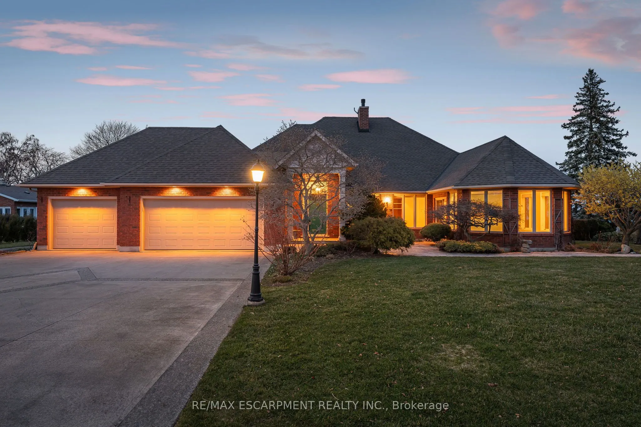 3503 Lakeshore Road