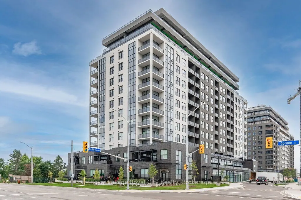 1878 Gordon Street, #203