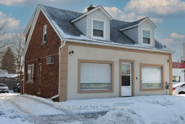 2139 Kingsway Drive