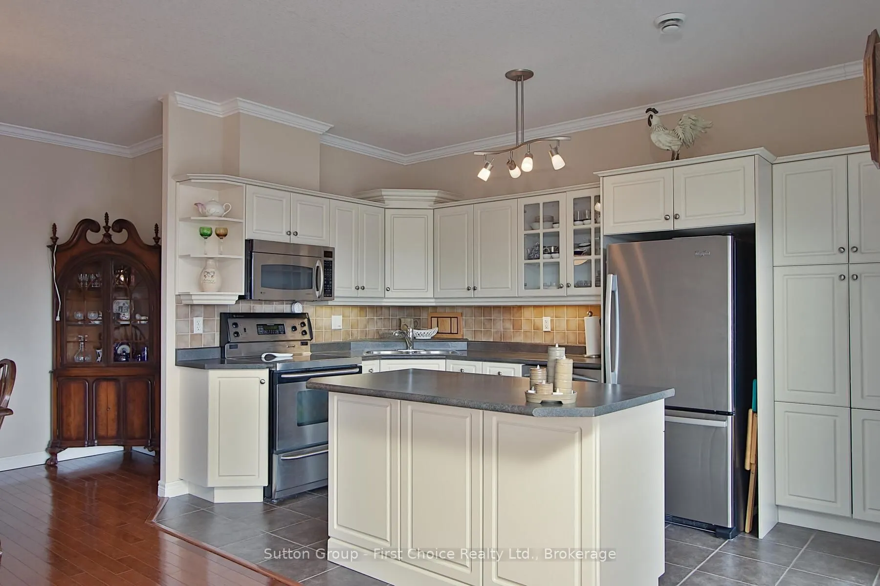 160 Romeo Street #504