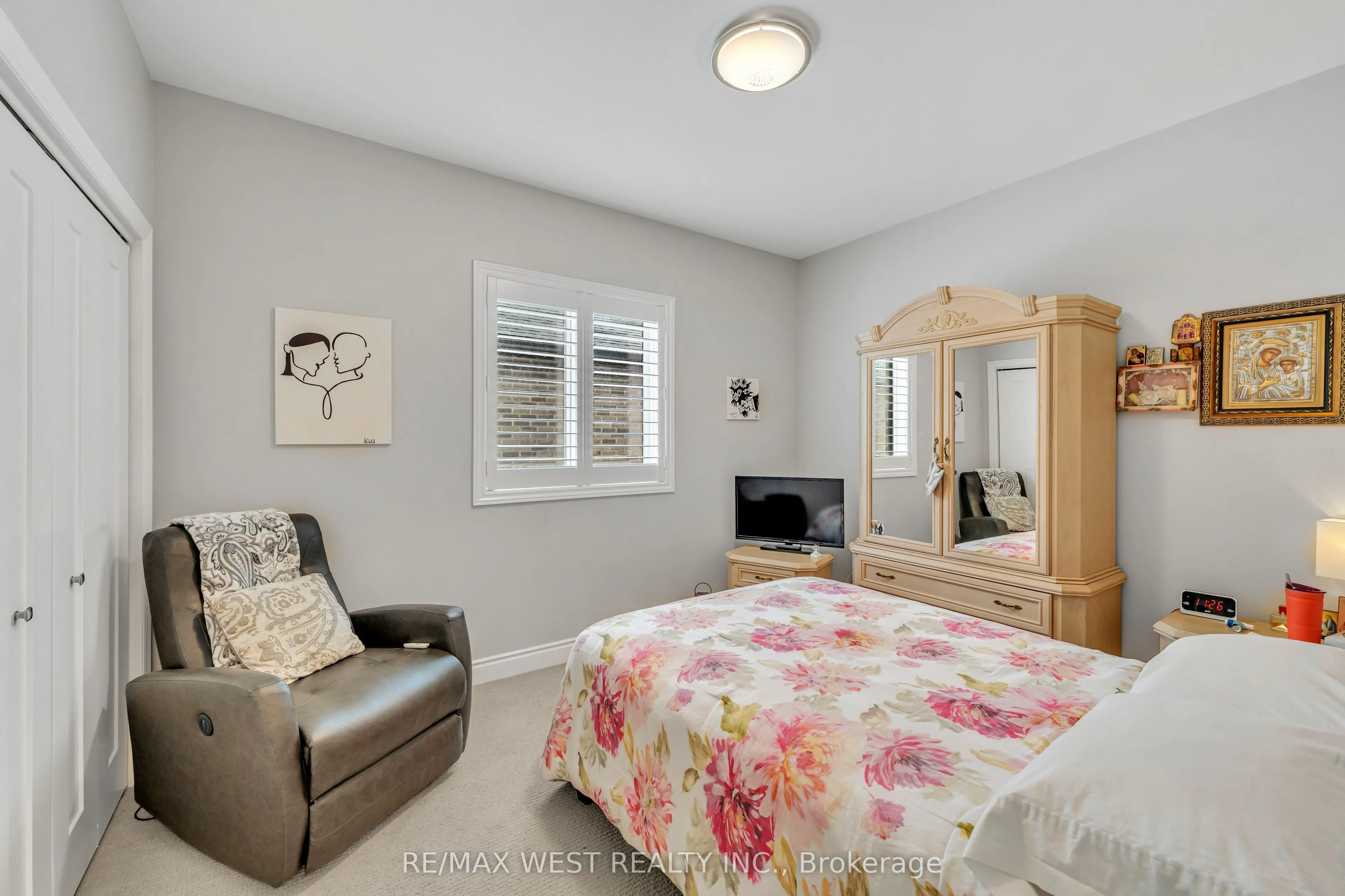 12 Covington Crescent