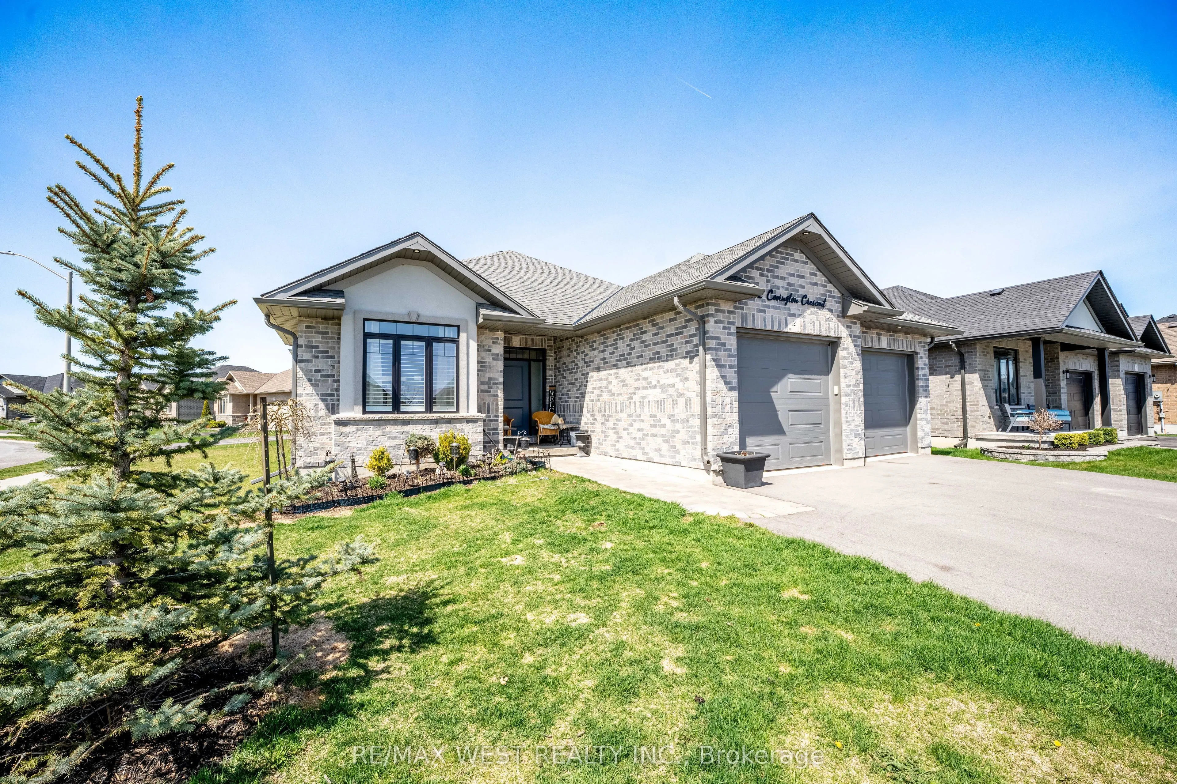 12 Covington Crescent