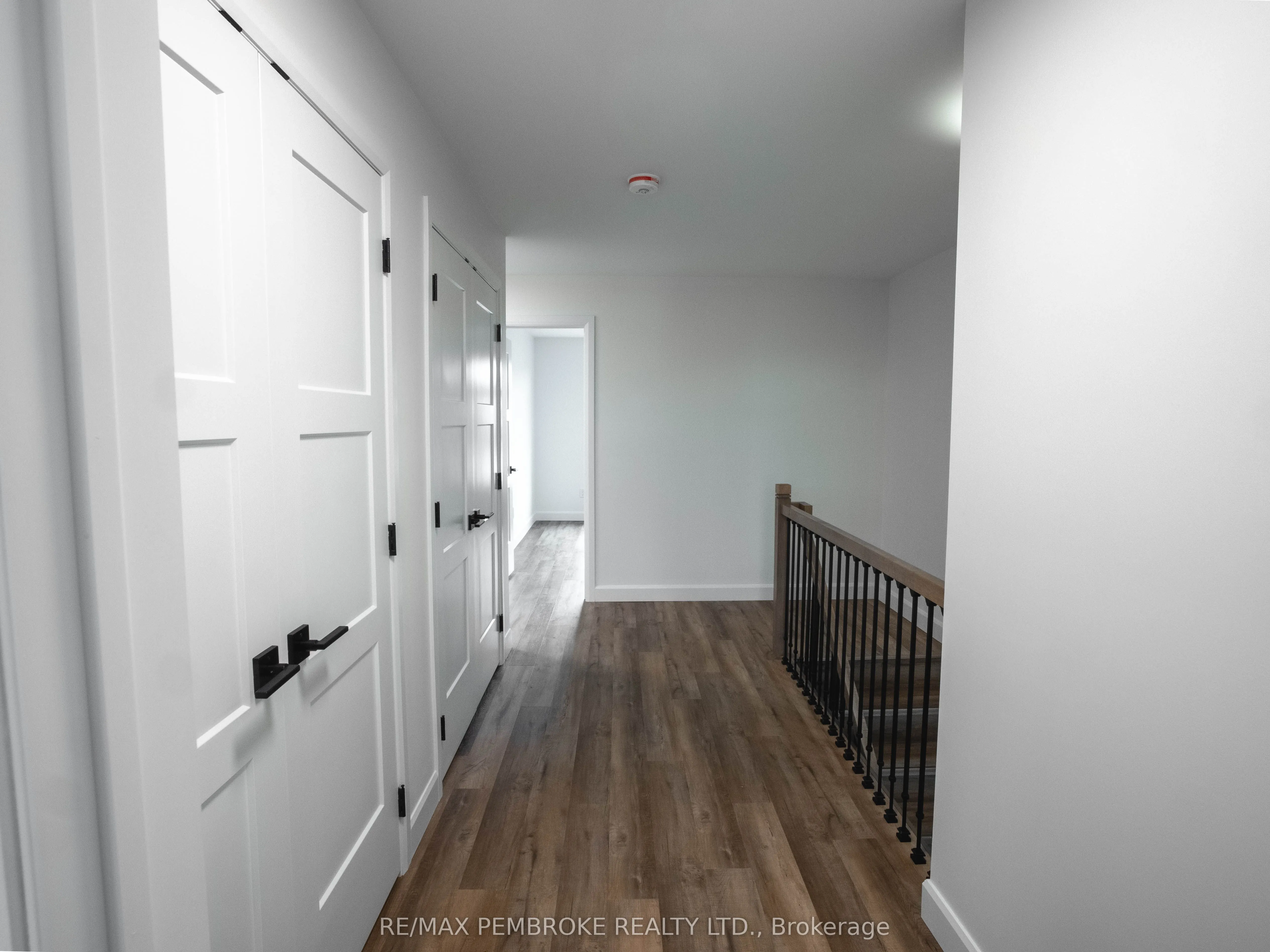 11 NORTHBROOK Street
