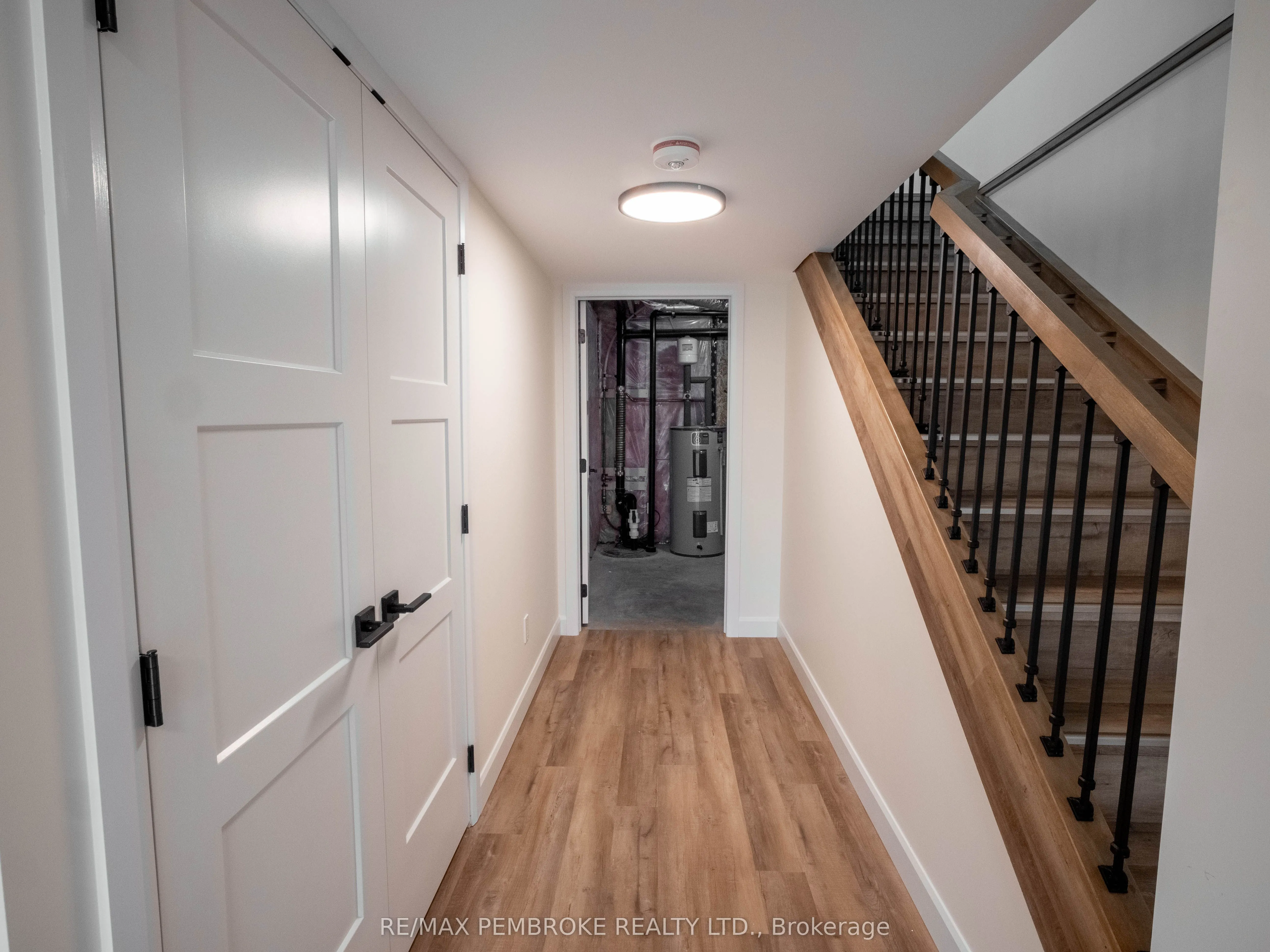 11 NORTHBROOK Street
