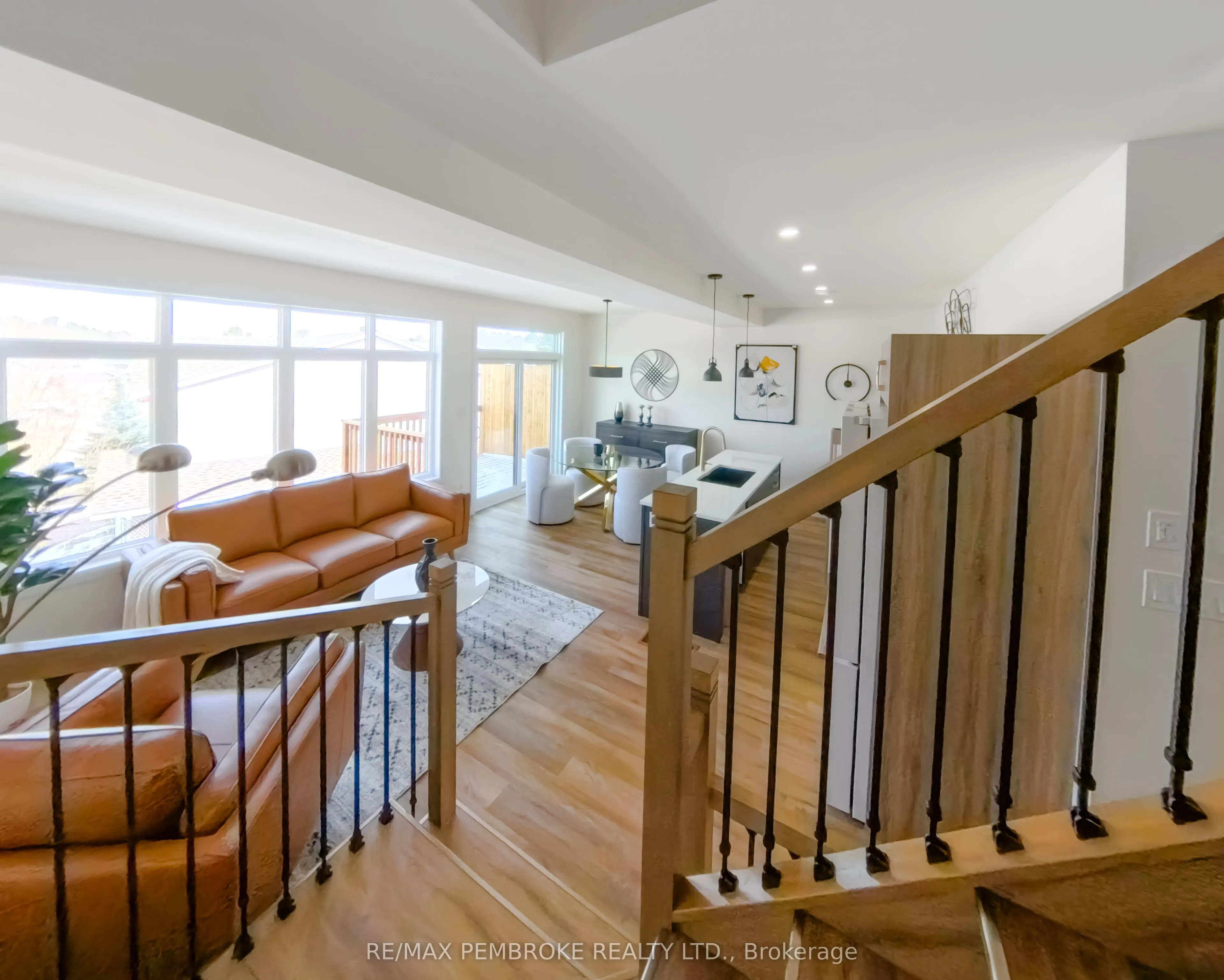 11 NORTHBROOK Street