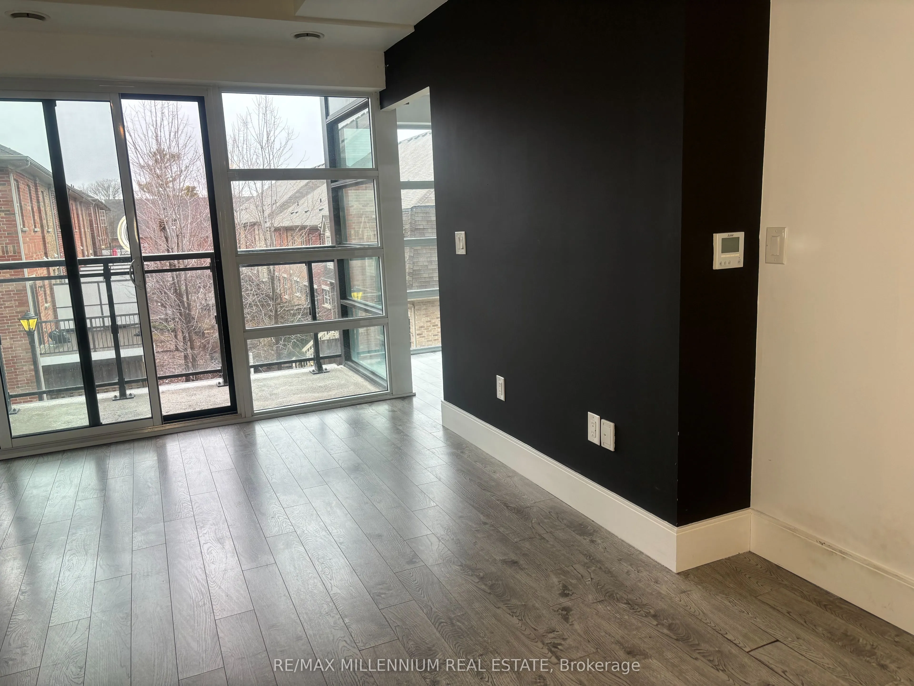 15 Prince Albert Boulevard #312