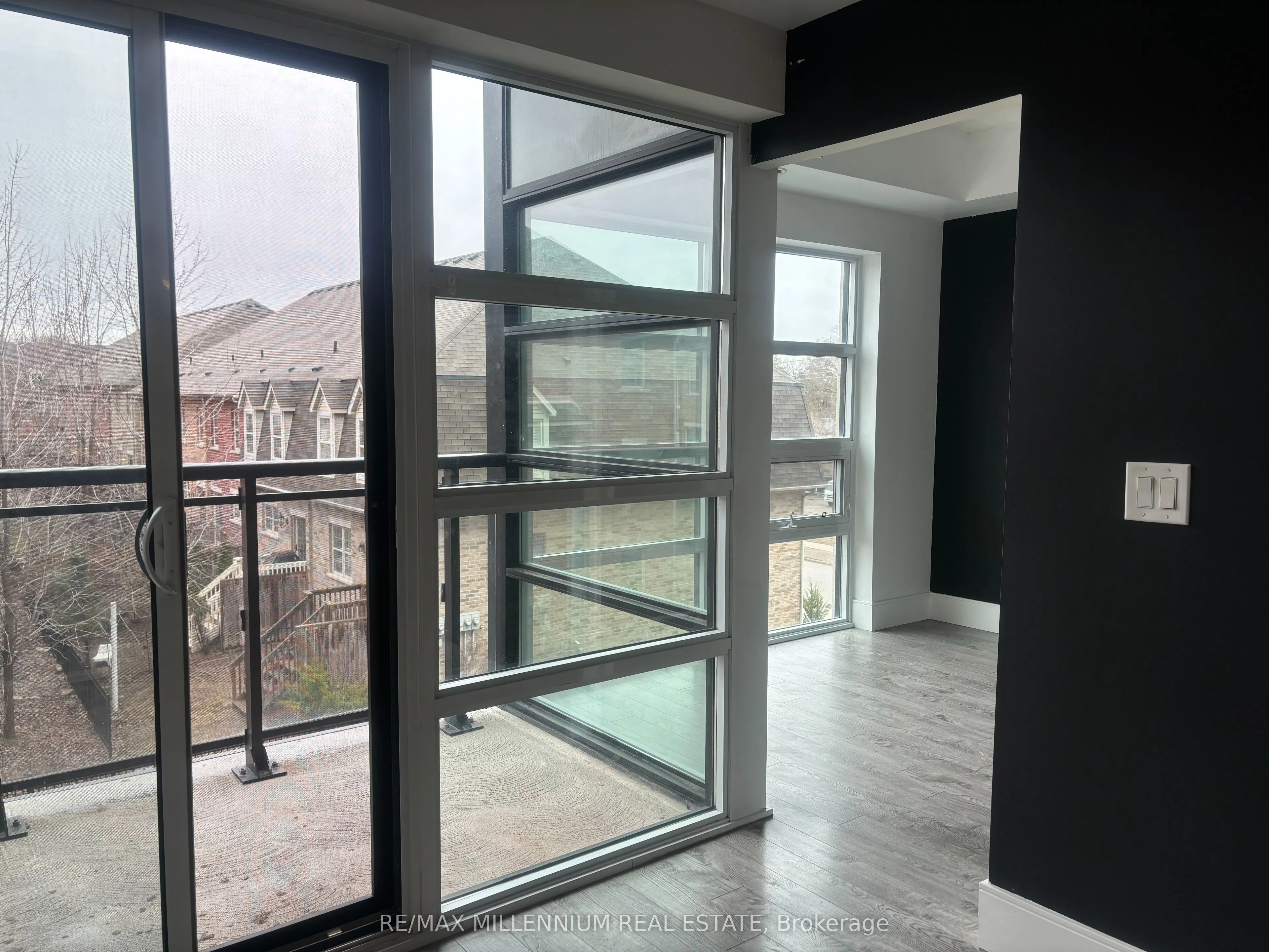 15 Prince Albert Boulevard #312