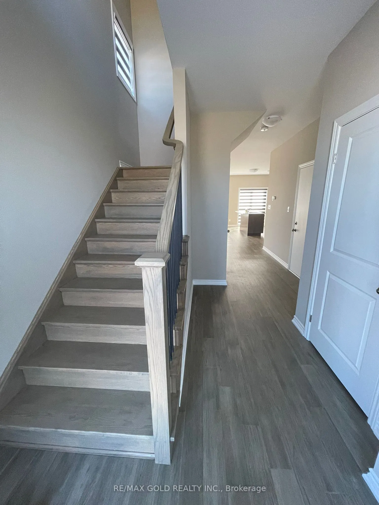 294 Wellandvale Drive