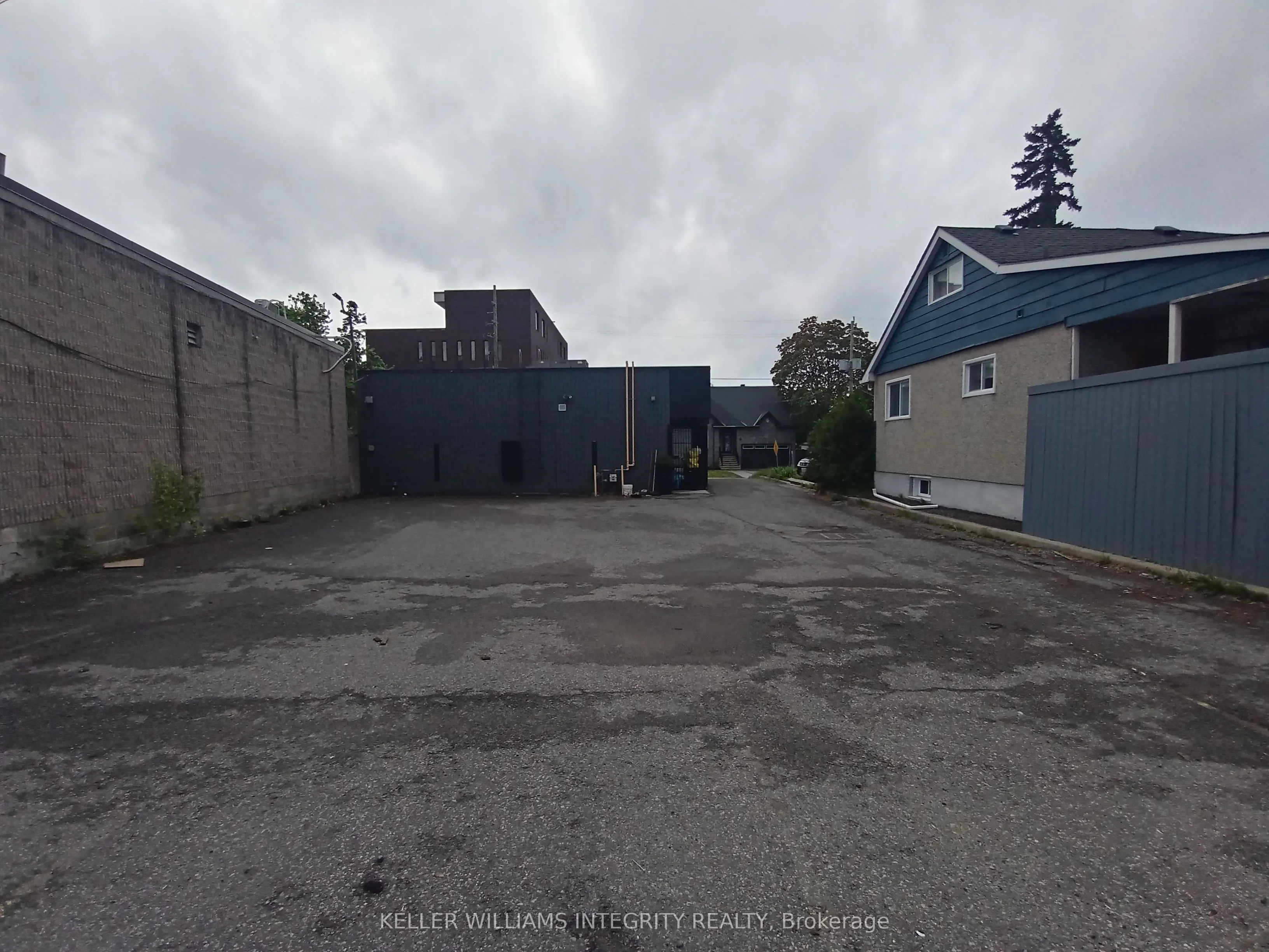 69 Kempster Avenue