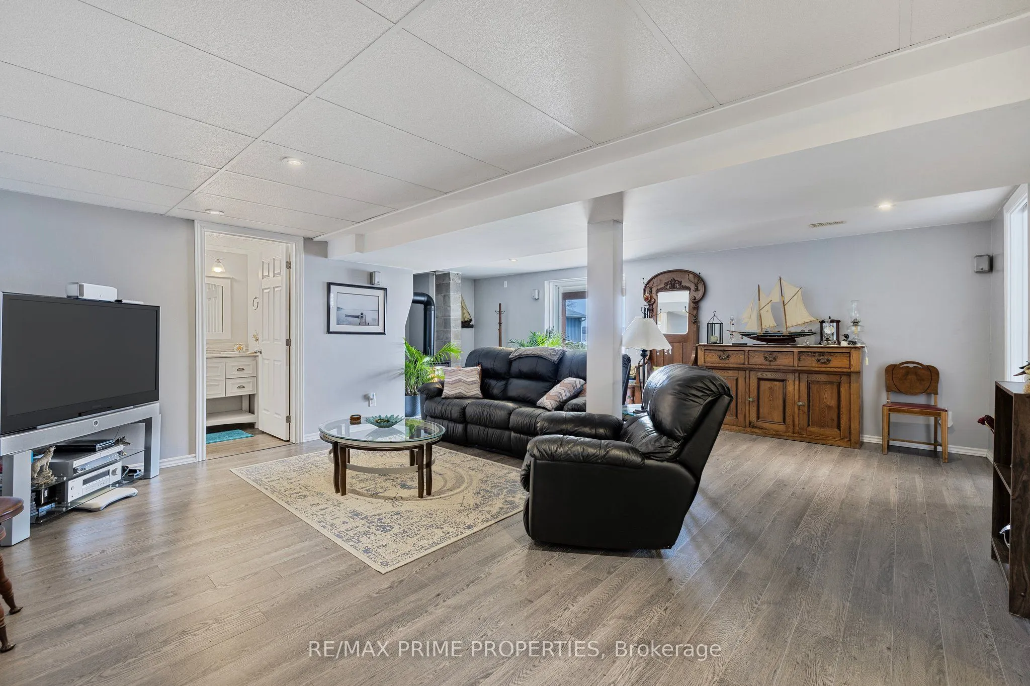 102 FENELON DR Drive