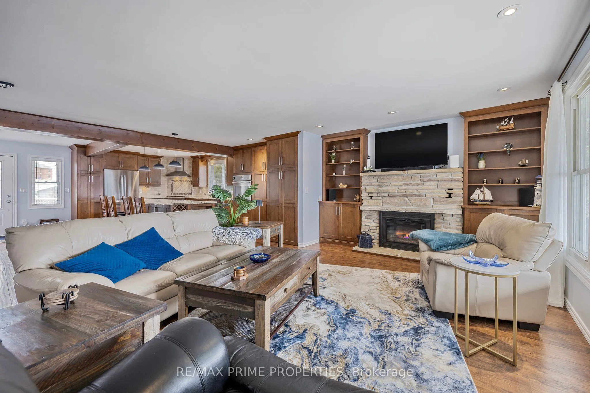 102 FENELON DR Drive