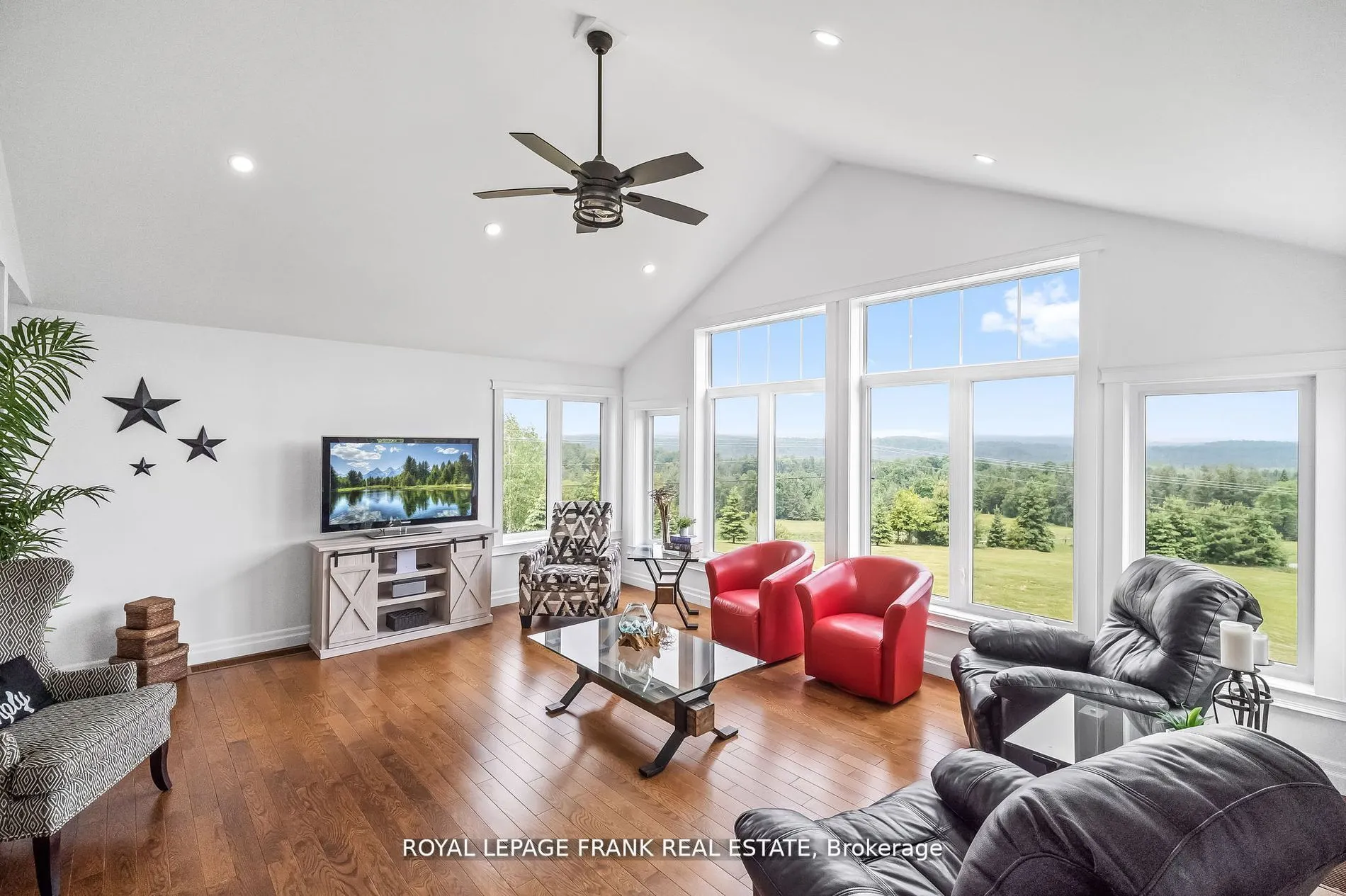370 Detlor Road