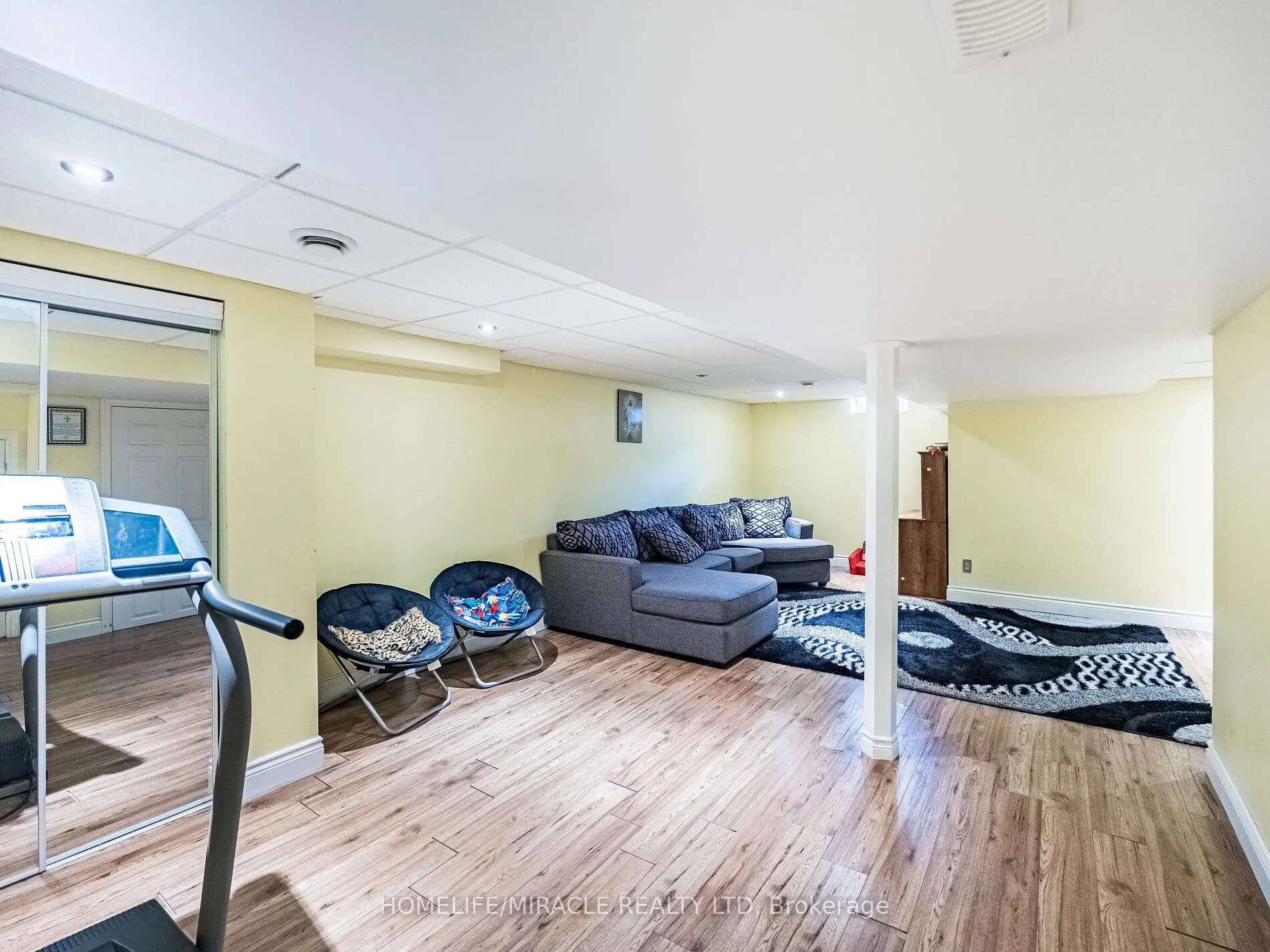 238 Candlewood Drive