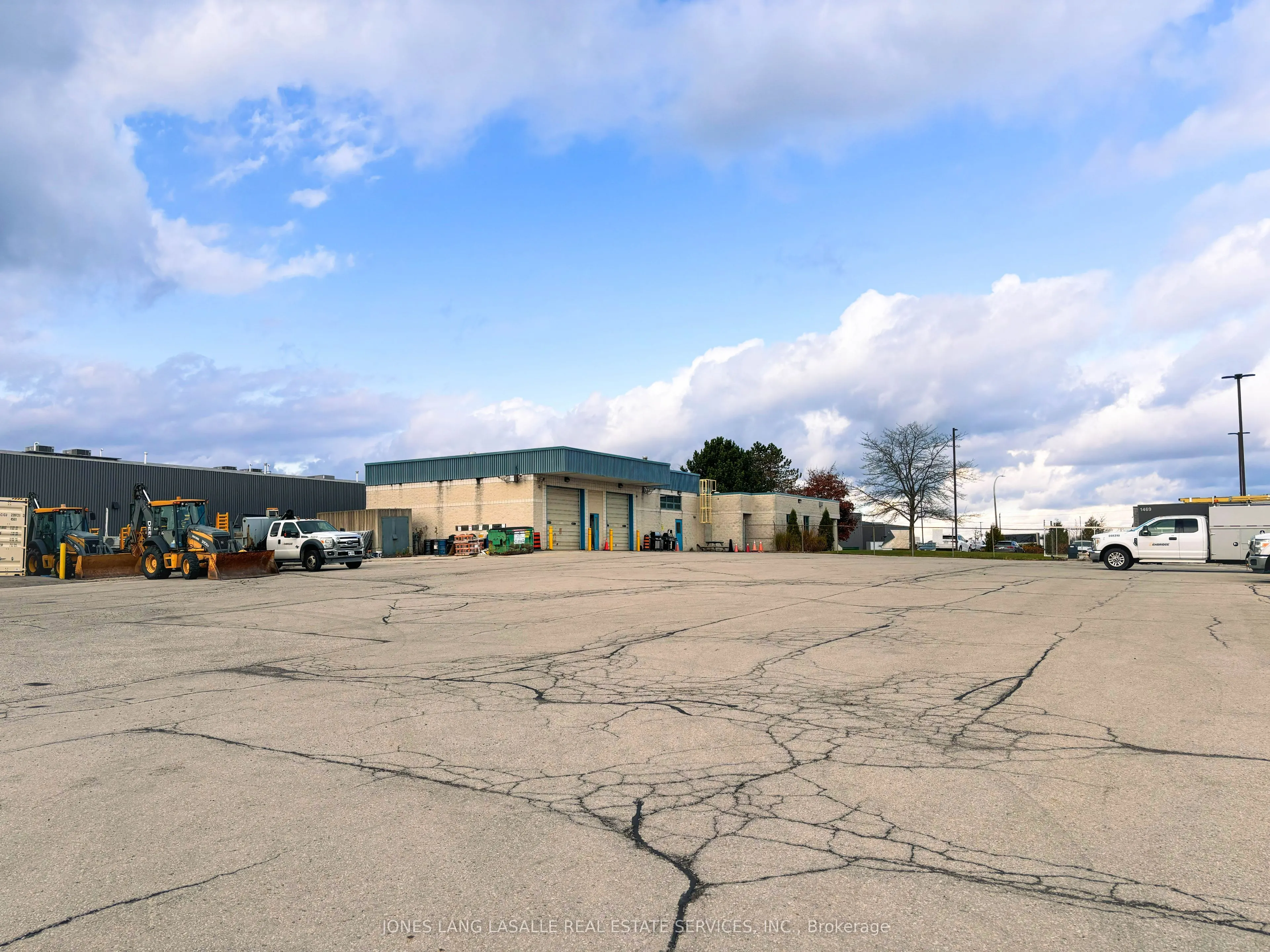 1474 Sandhill Drive
