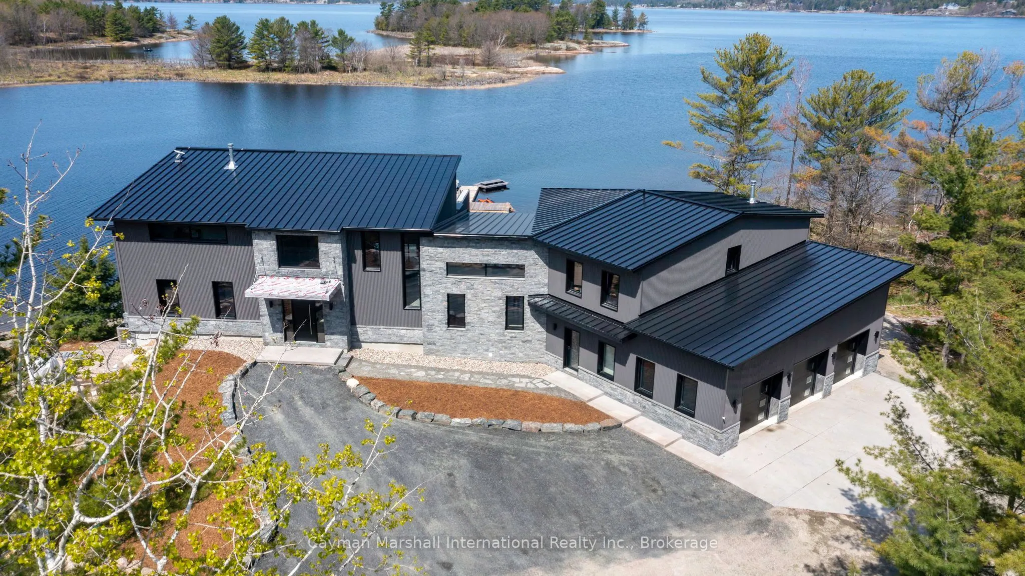 47B GEORGE HUNT MEMORIAL Drive W