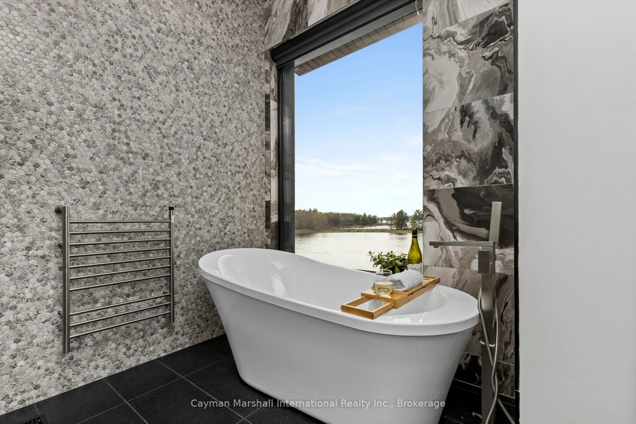 47B GEORGE HUNT MEMORIAL Drive W