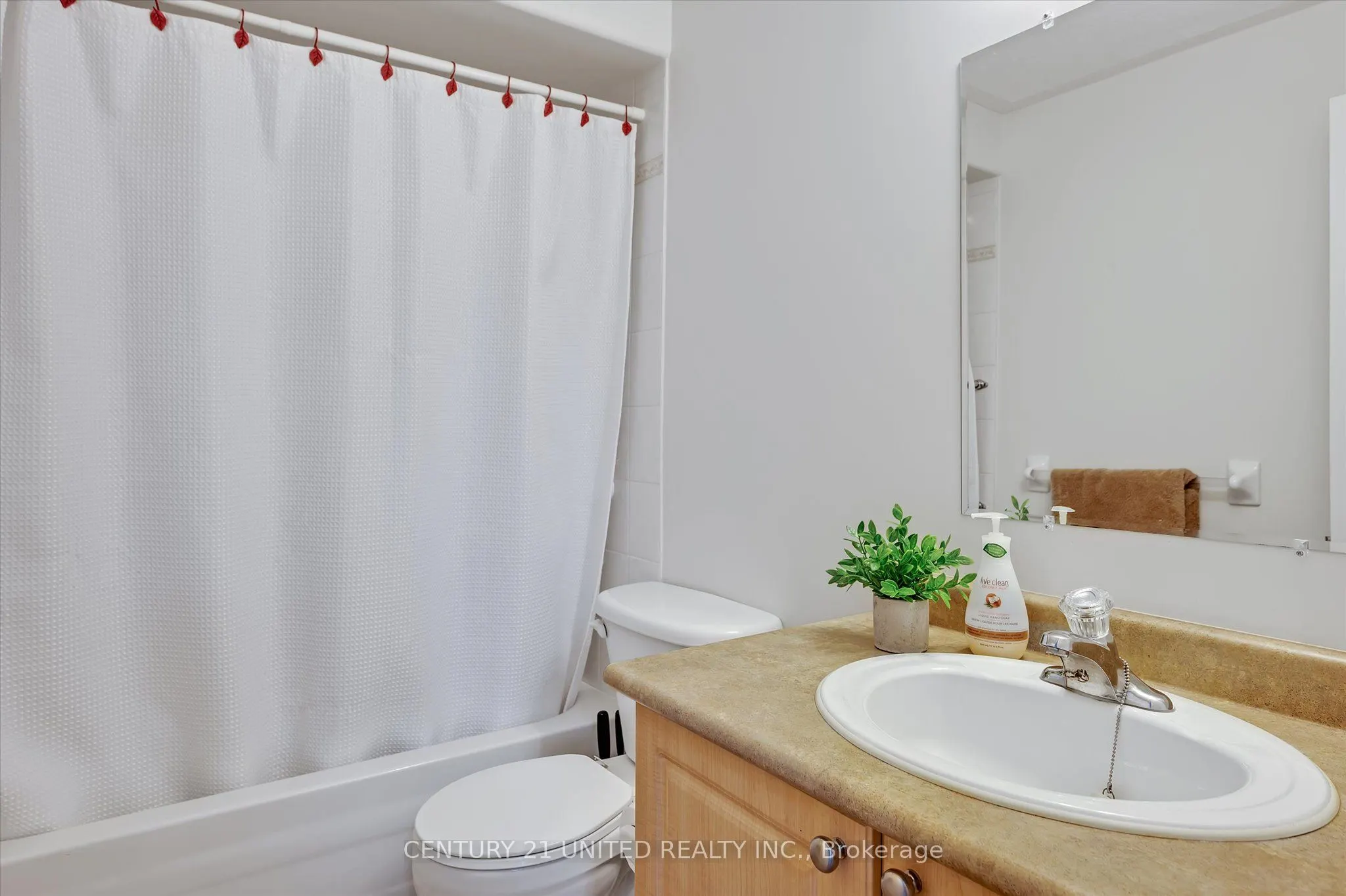 213 Farrier Crescent