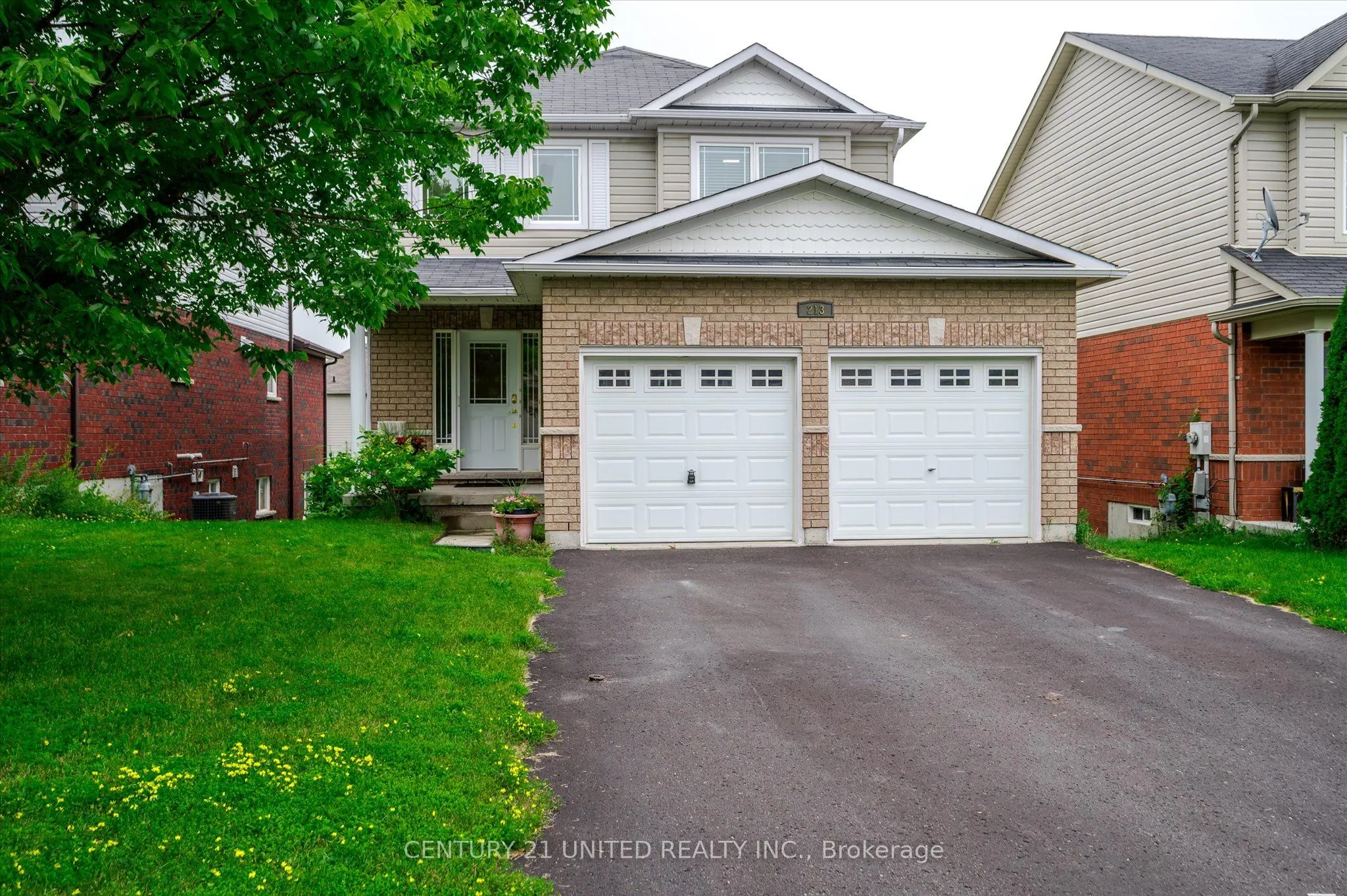 213 Farrier Crescent