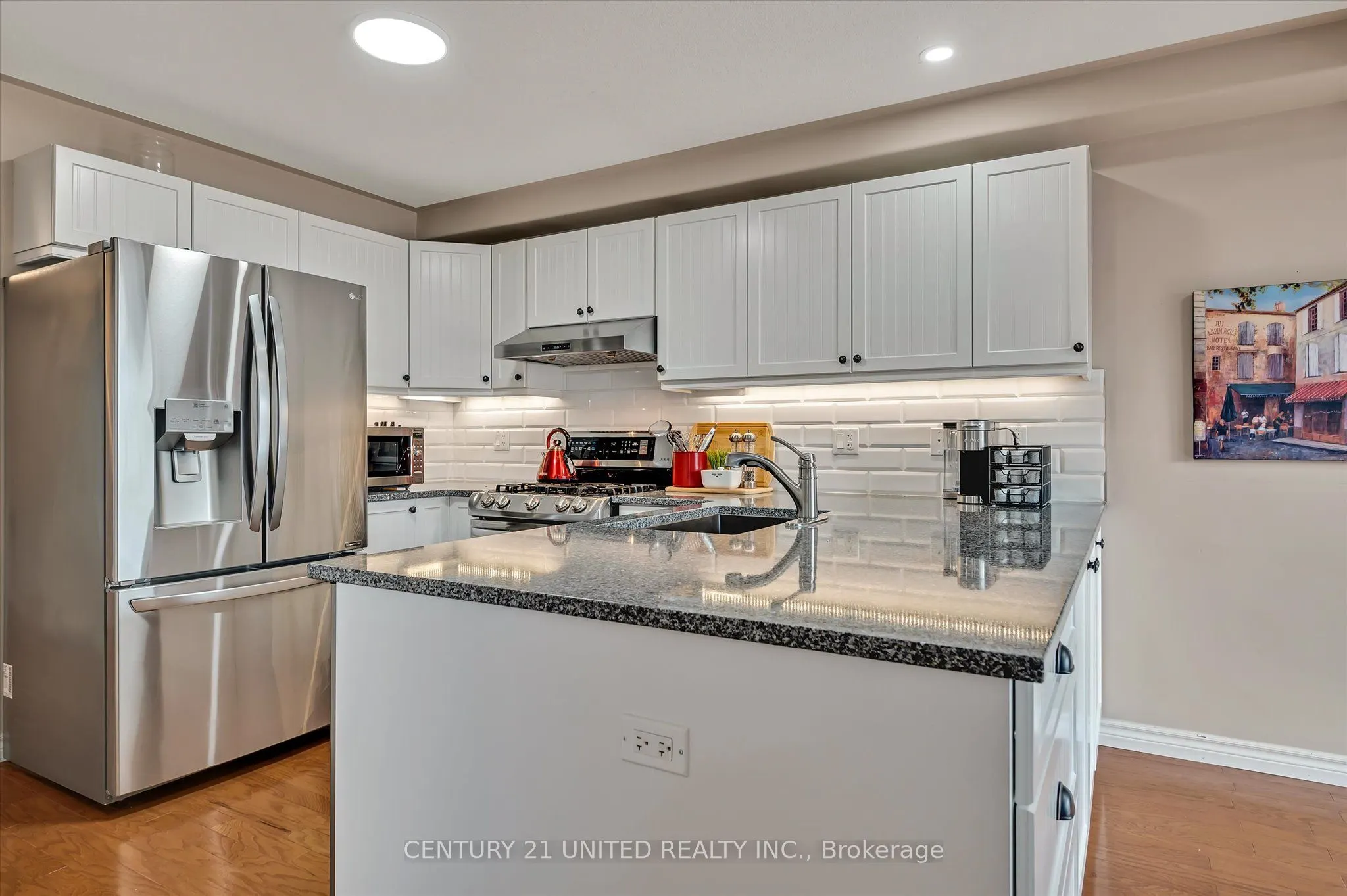 213 Farrier Crescent