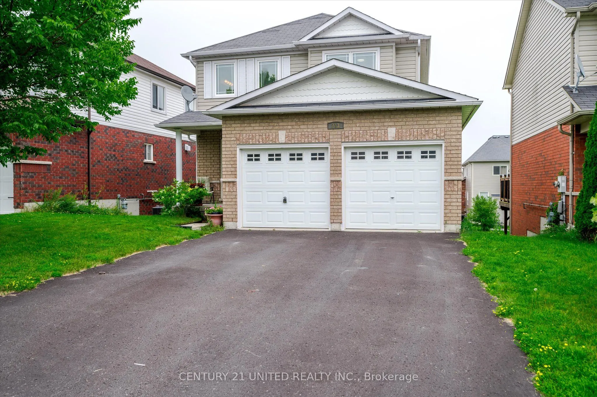 213 Farrier Crescent