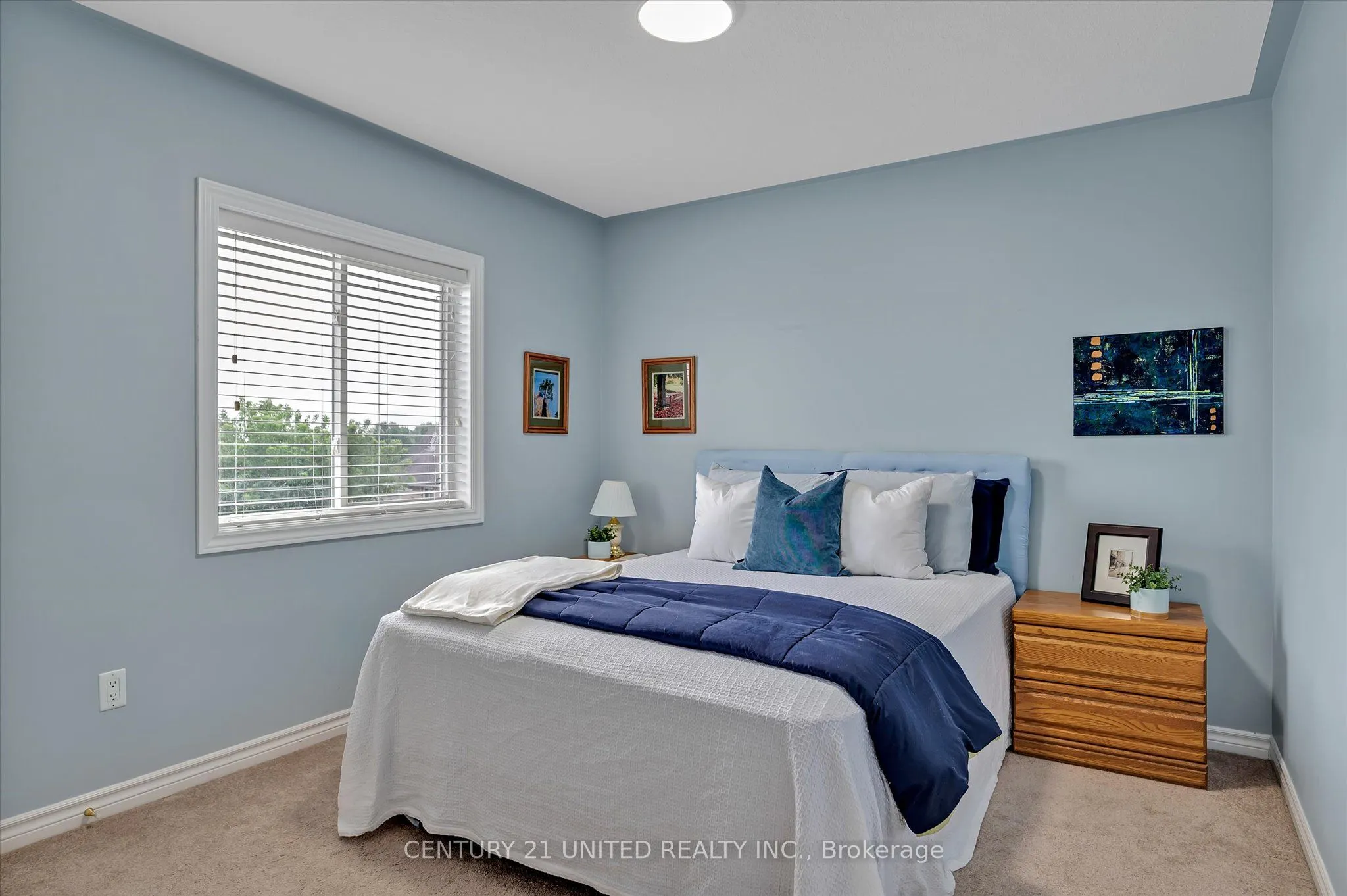 213 Farrier Crescent
