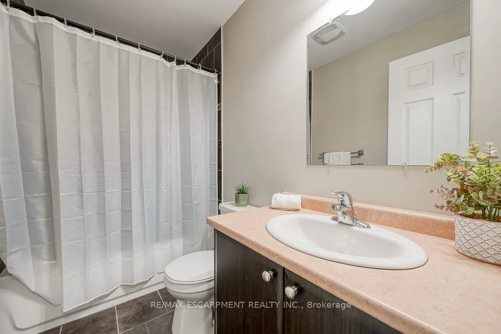 20 Mcconkey Crescent #67