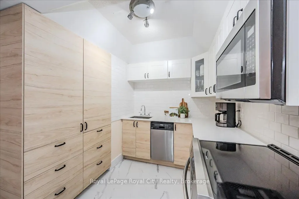 107 Bagot Street #110