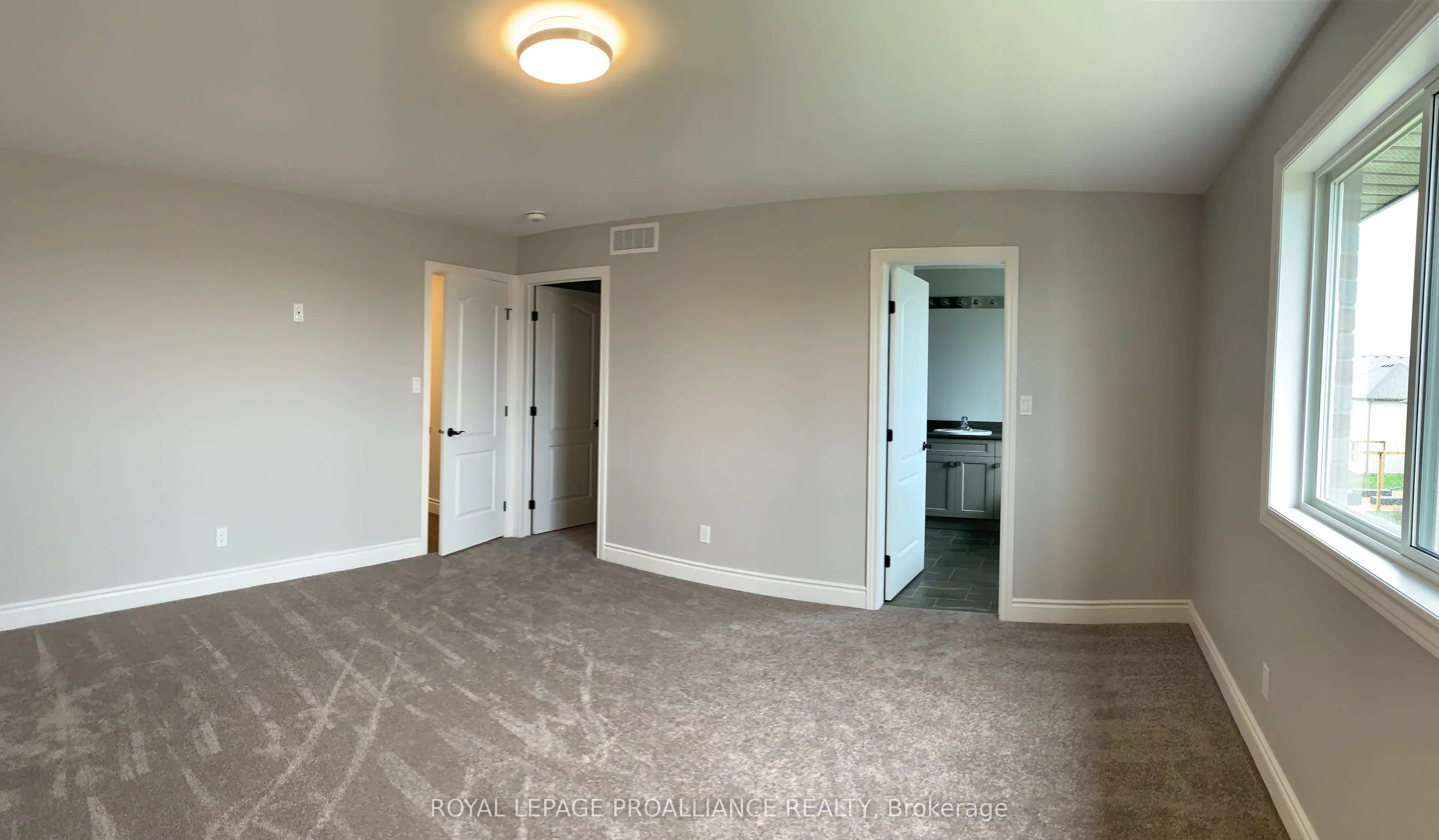 66 Farmington Crescent