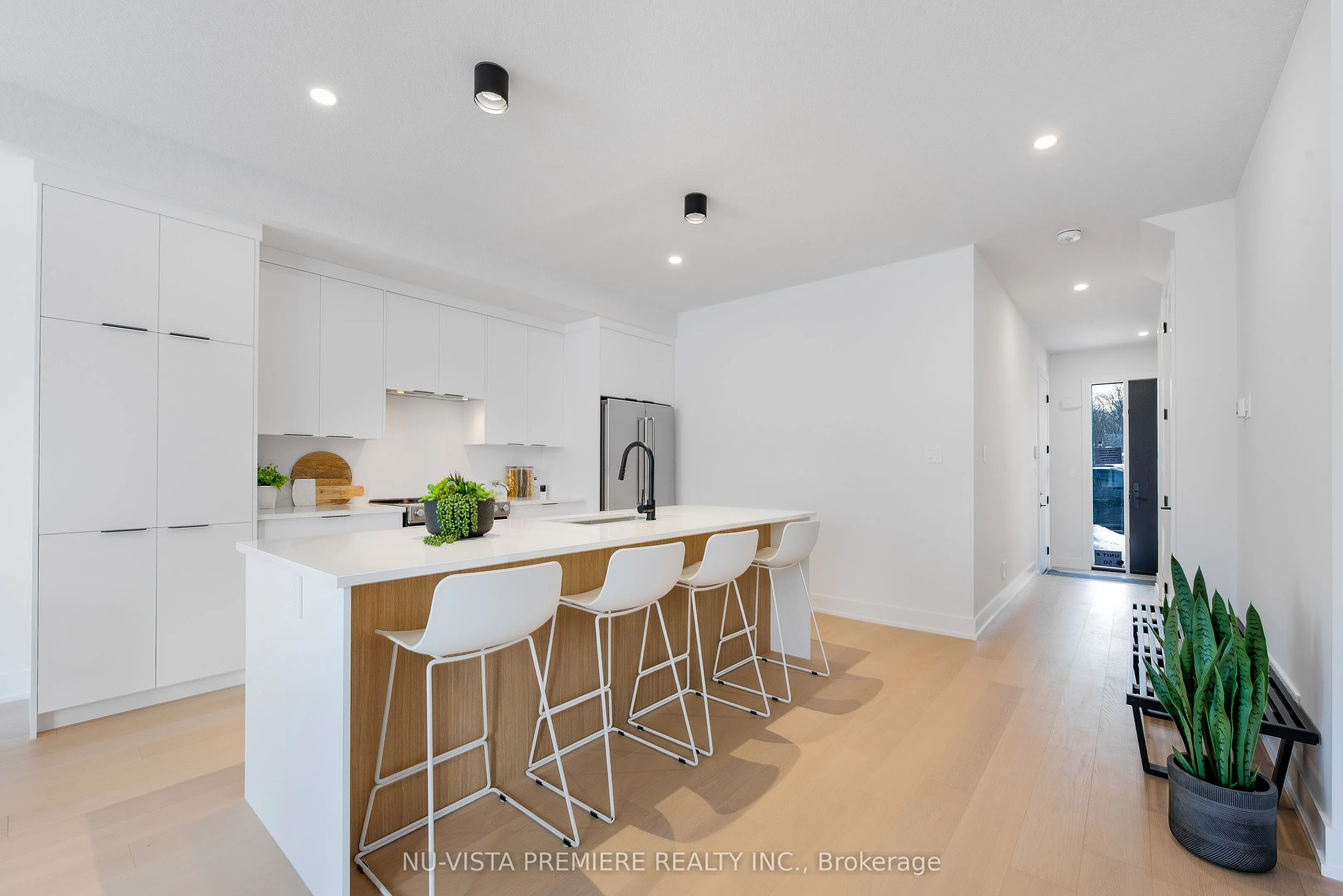 1175 RIVERBEND Road, #62