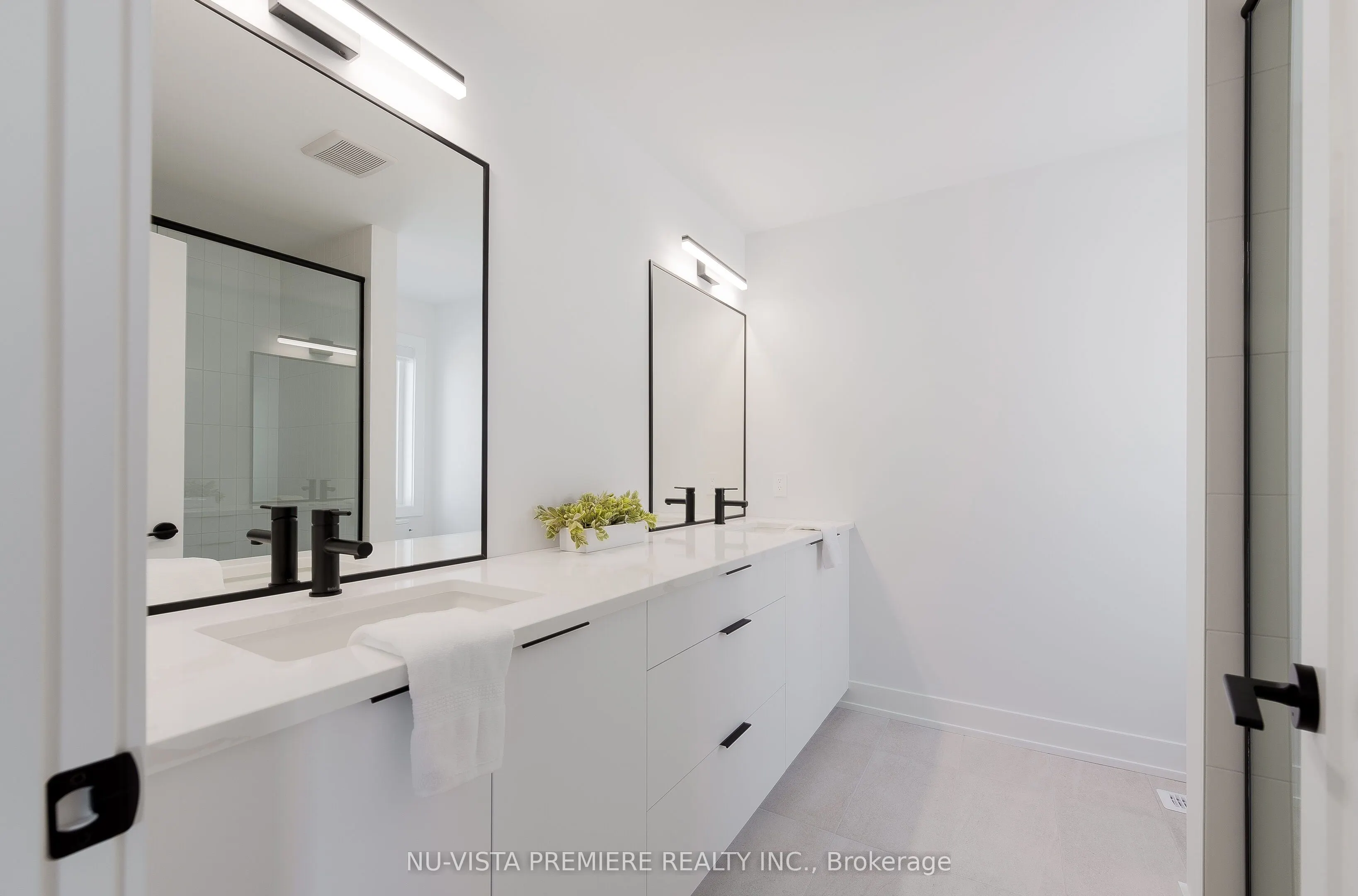 1175 RIVERBEND Road, #62