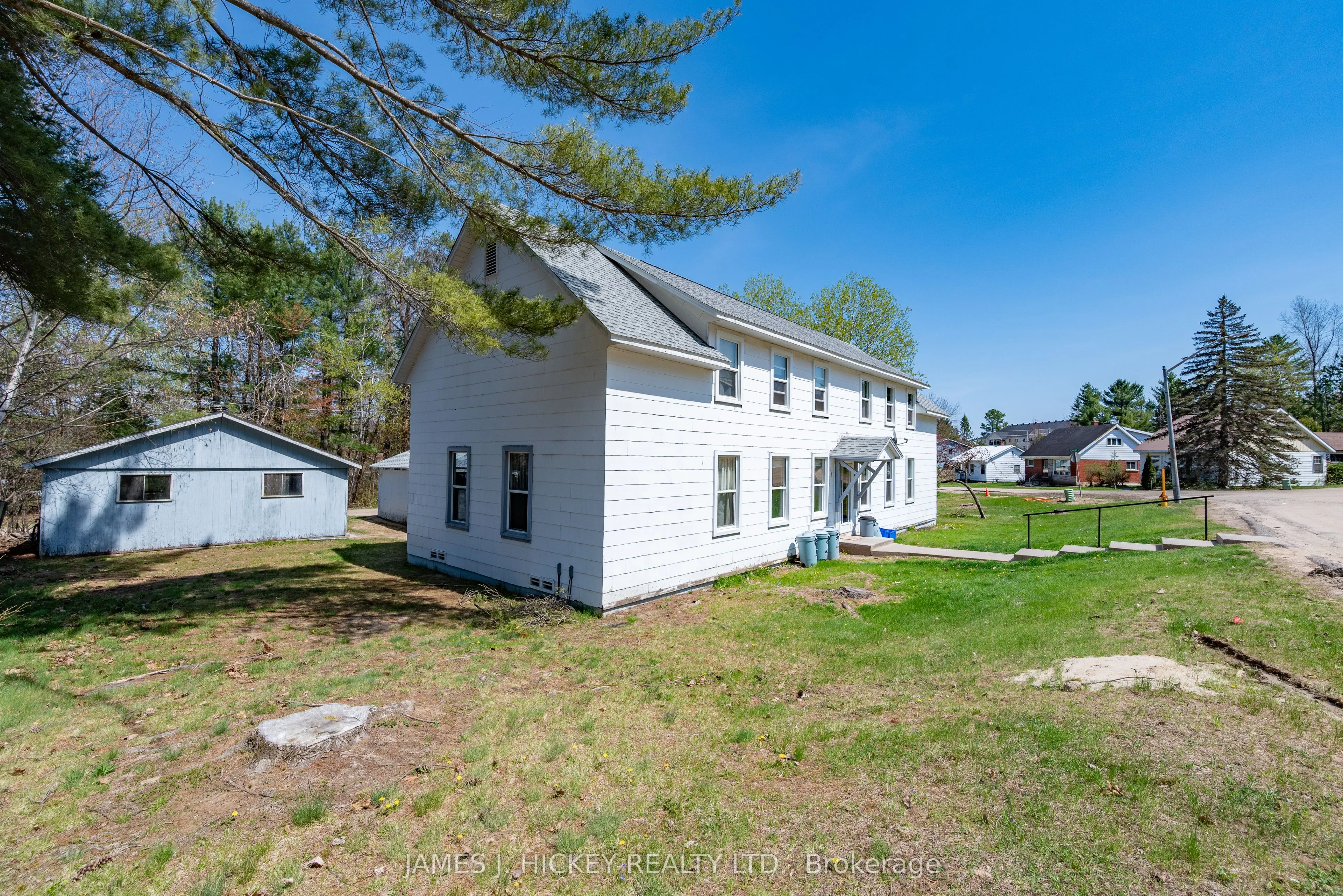 14 Huron Street
